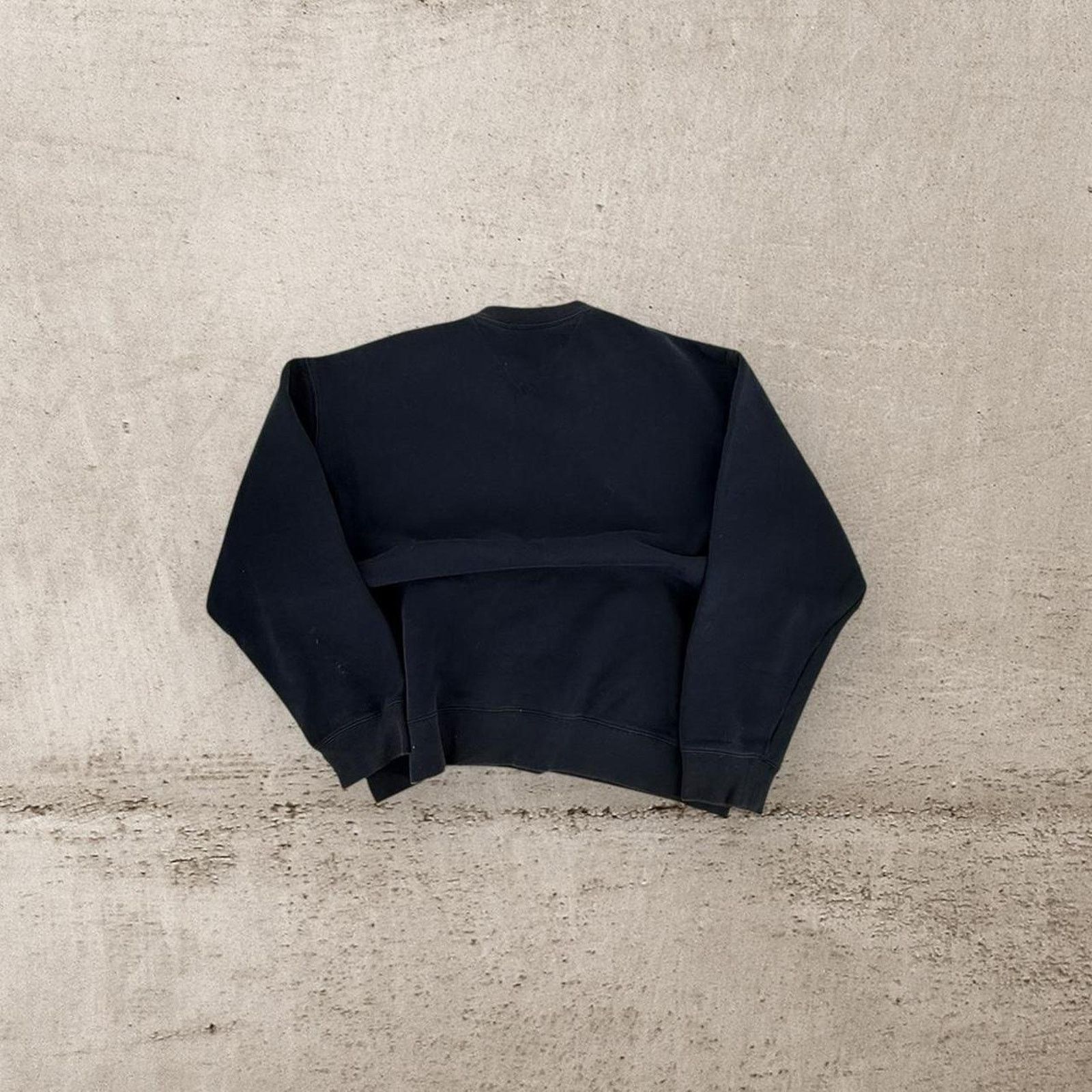 Tommy Hilfiger Vintage y2k baggy tommy hilfiger crewneck sweatshirt Size US L / EU 52-54 / 3 - 3 Thumbnail