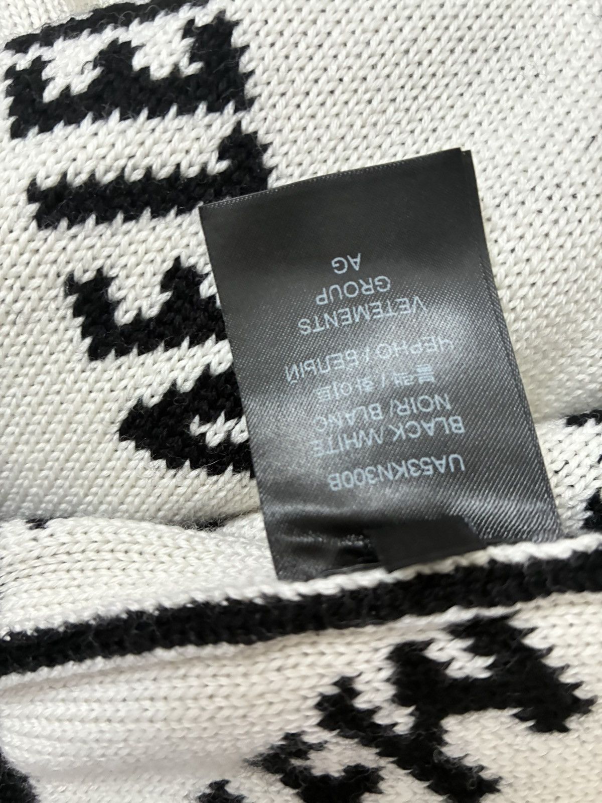 Vetements Vetements All over Sweater Size US L / EU 52-54 / 3 - 6 Thumbnail