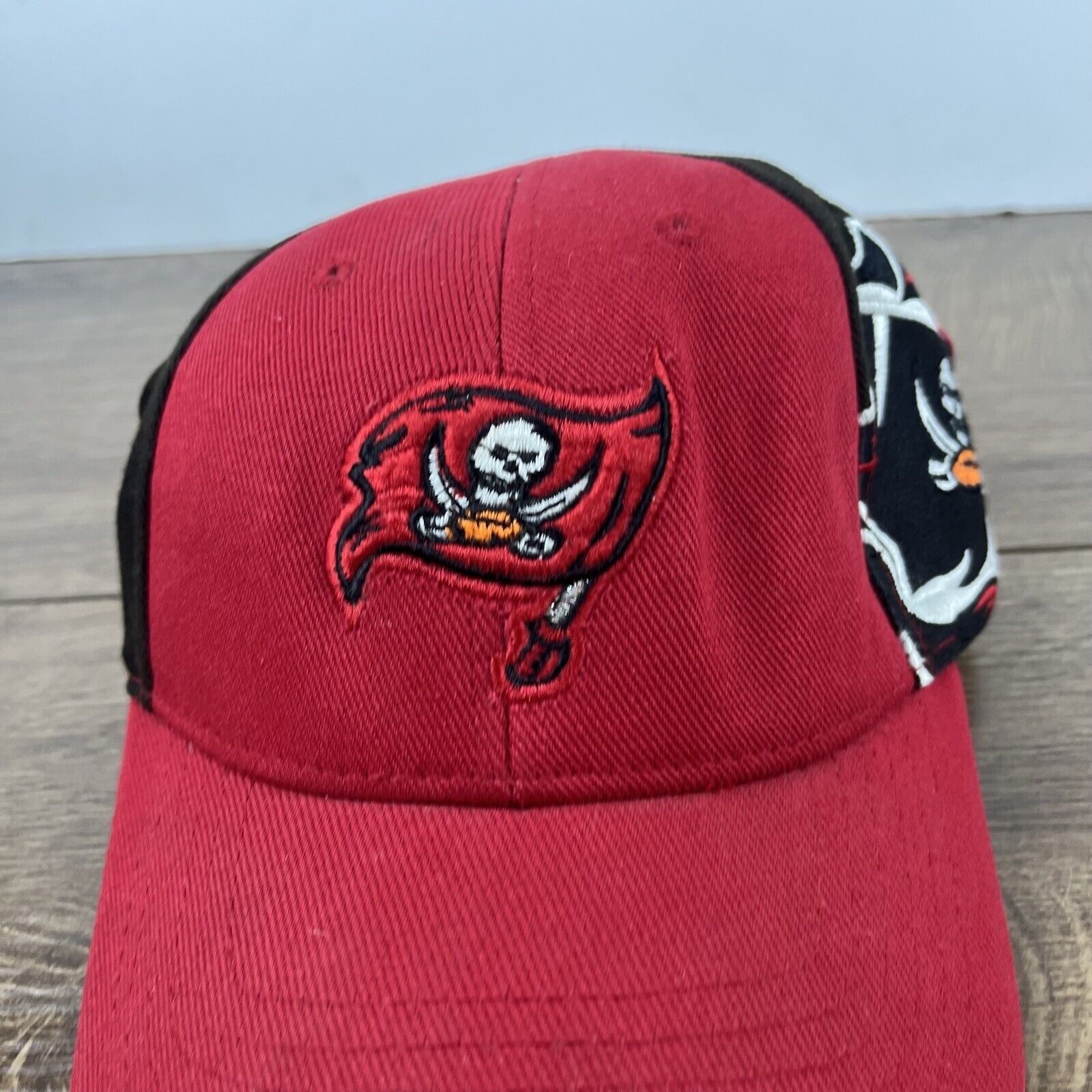 Other Tampa Bay Buccaneers NFL Hat Red Cap Adjustable Hat Red Adul Size ONE SIZE - 6 Thumbnail