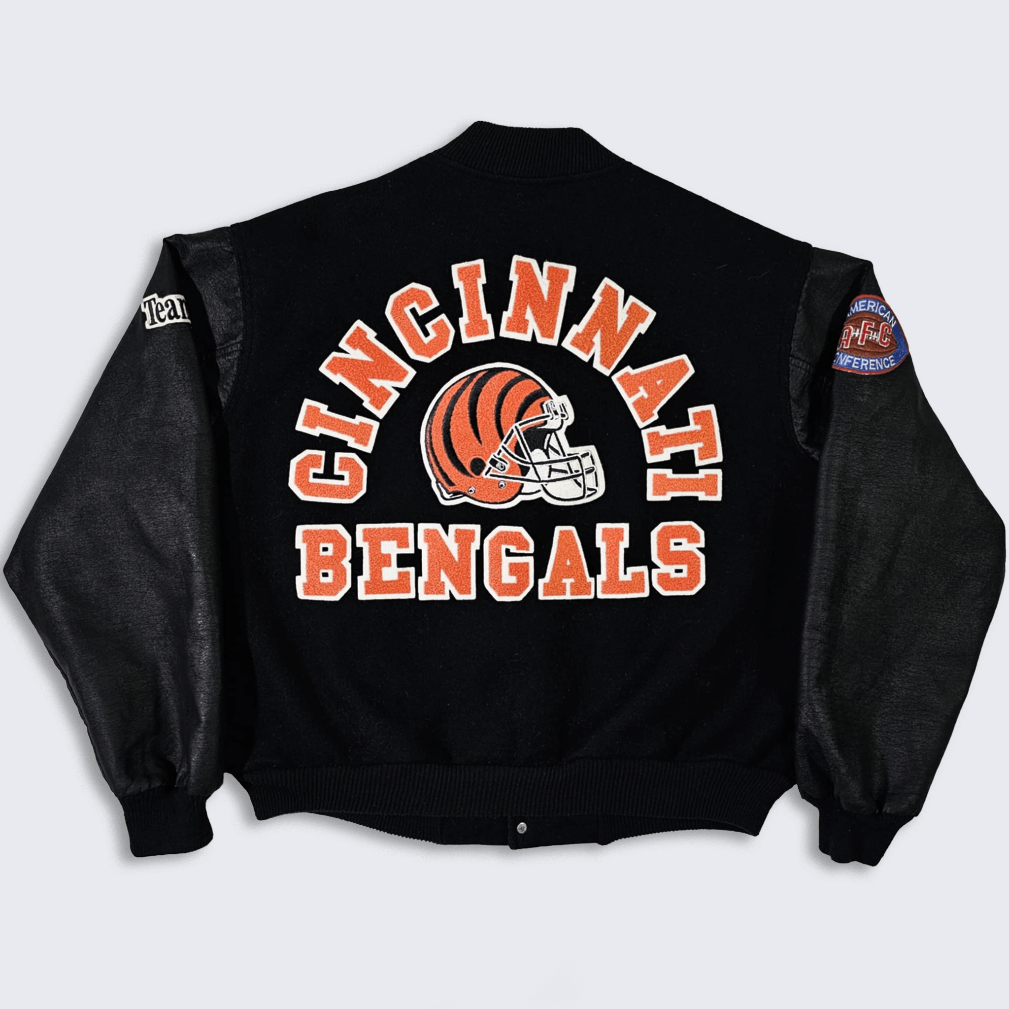 Chalk Line × NFL × Vintage Cincinnati Bengals Vintage 80s Chalk Line Bomber Jacket Size US XXL / EU 58 / 5 - 1 Thumbnail