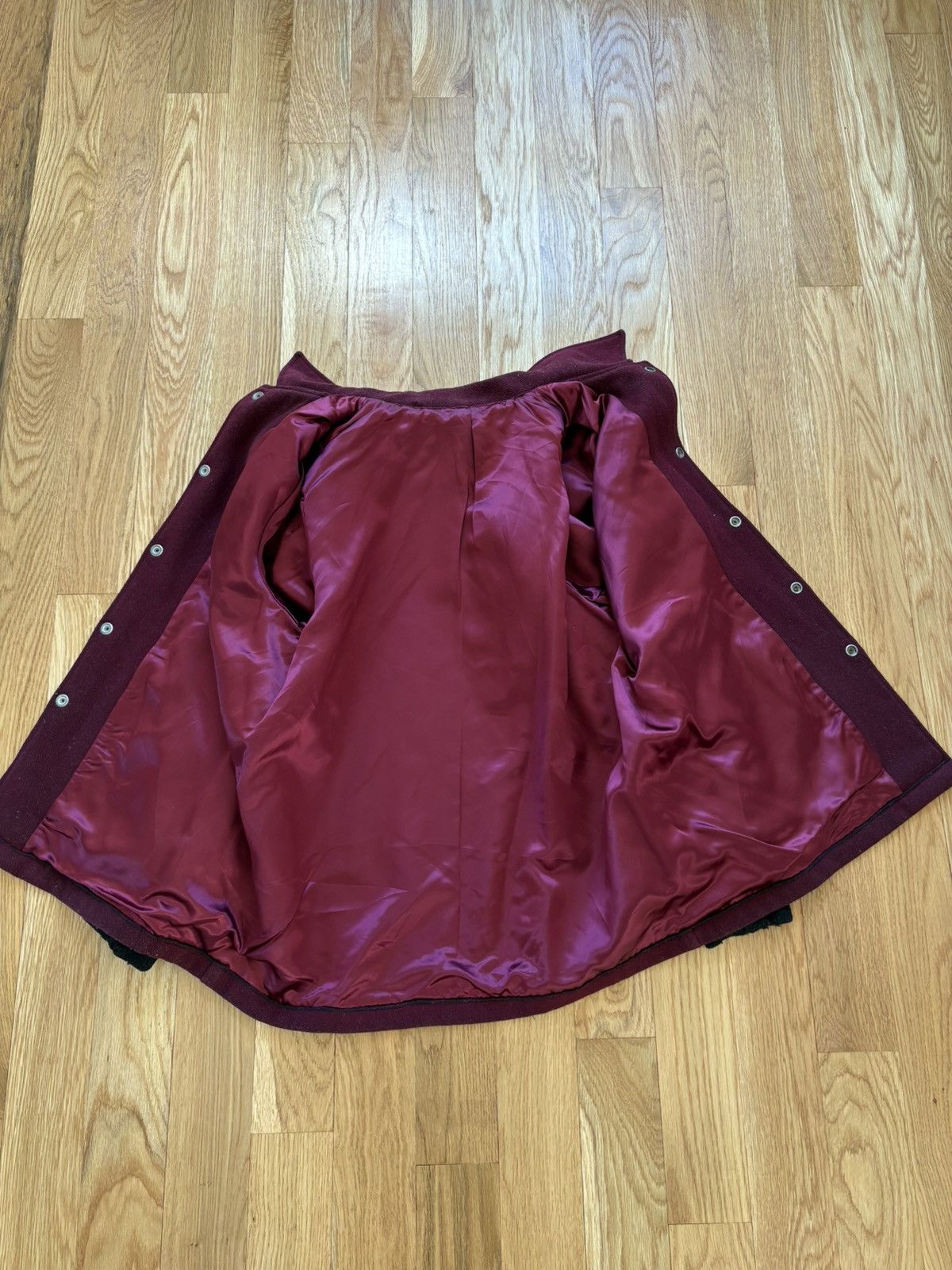 Vintage Vintage 1960’s Distressed High School Varsity Jacket Red L Size US L / EU 52-54 / 3 - 4 Thumbnail