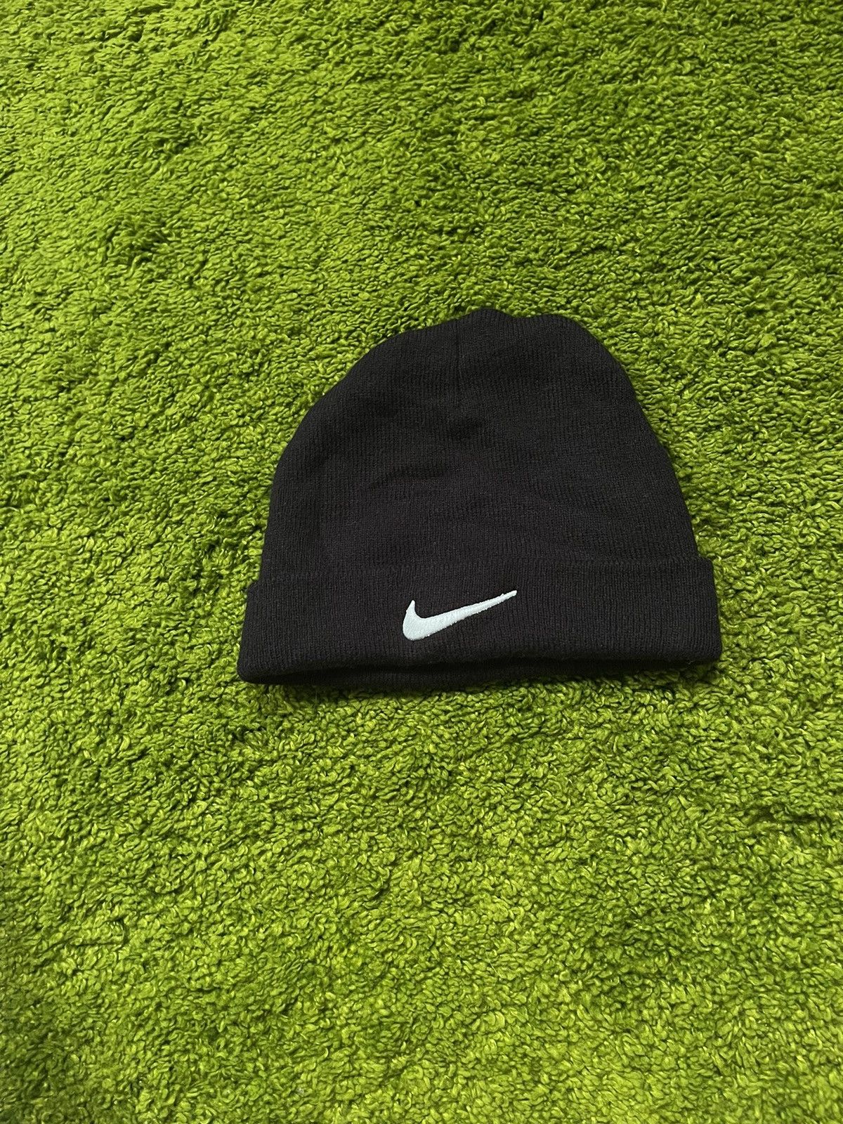 Nike × Vintage Nike 2000s vintage Y2K swoosh logo beanie hat Size 32 - 1 Thumbnail