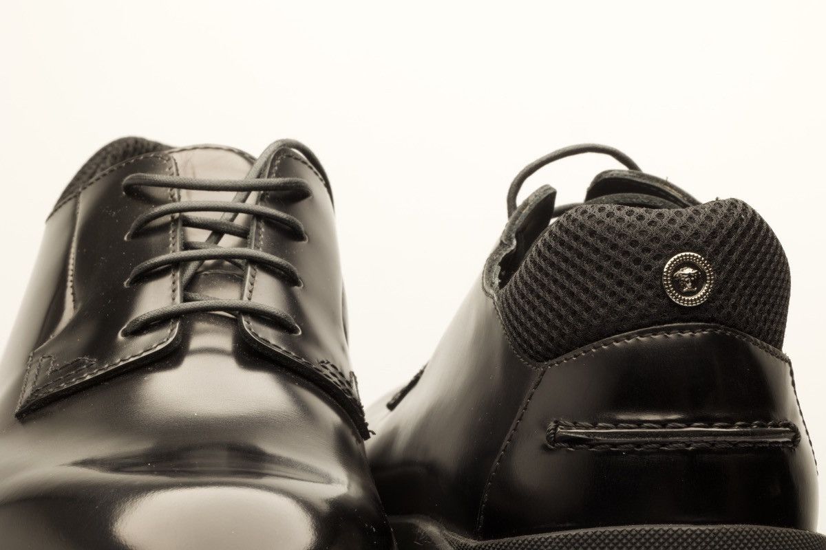 Versace Versace Black Leather Lace-Up Shoes Brand New .Size 9 Size US 9 / EU 42 - 10 Thumbnail