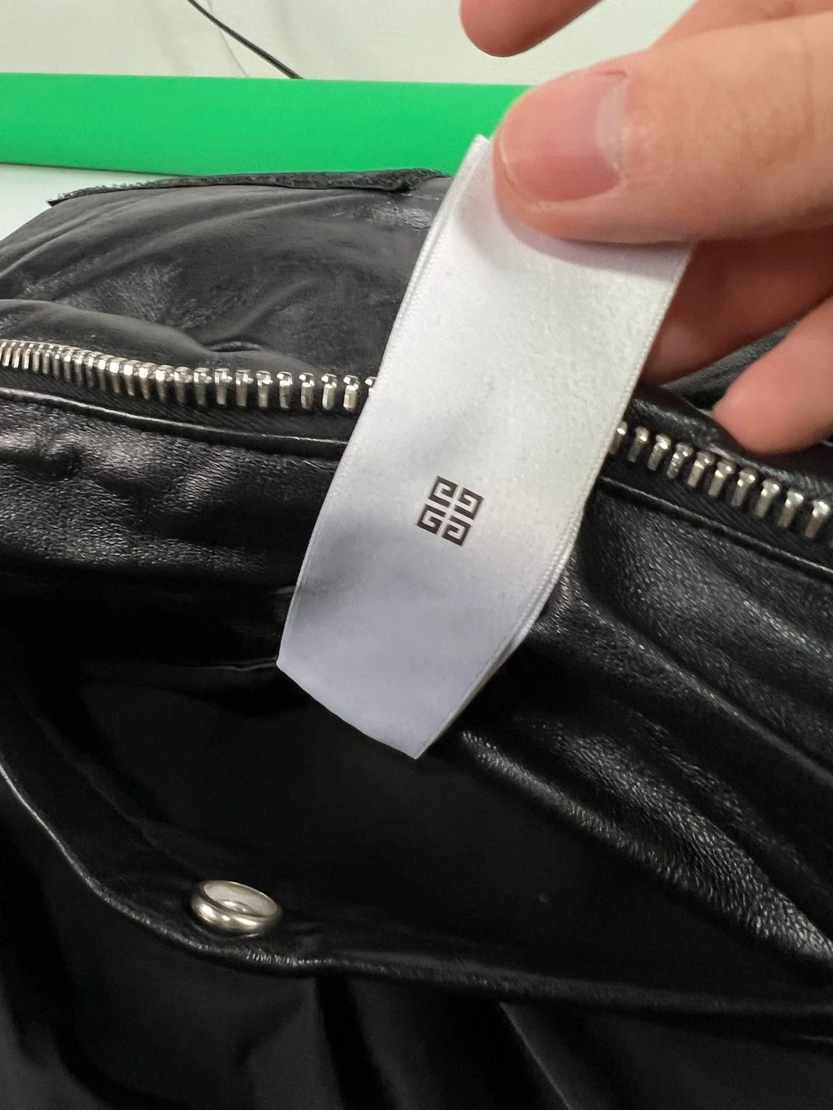 Givenchy GIVENCHY AW21 MATTHEW WILLIAMS RUNWAY LEATHER VEST SZ:52 Size US L / EU 52-54 / 3 - 10 Thumbnail