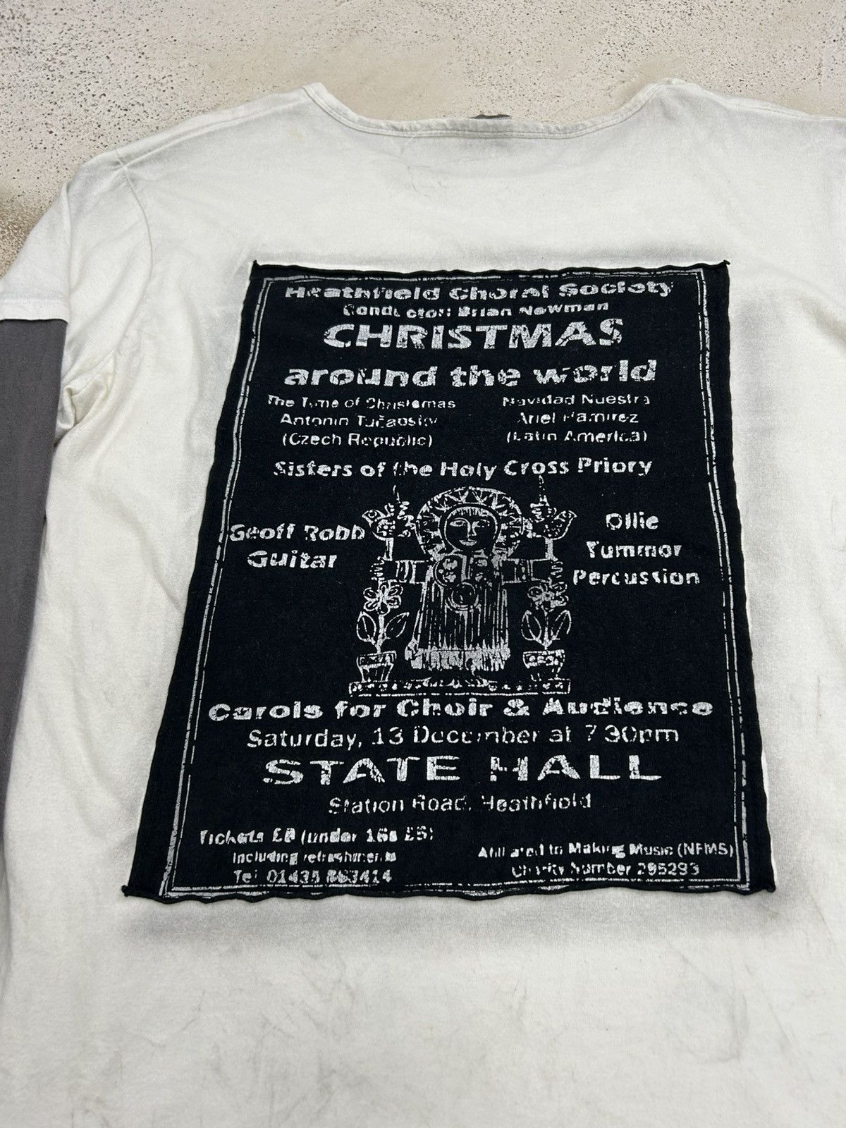 20471120 Heathfield Choral Society The Swindler Christmas World Size US M / EU 48-50 / 2 - 10 Thumbnail