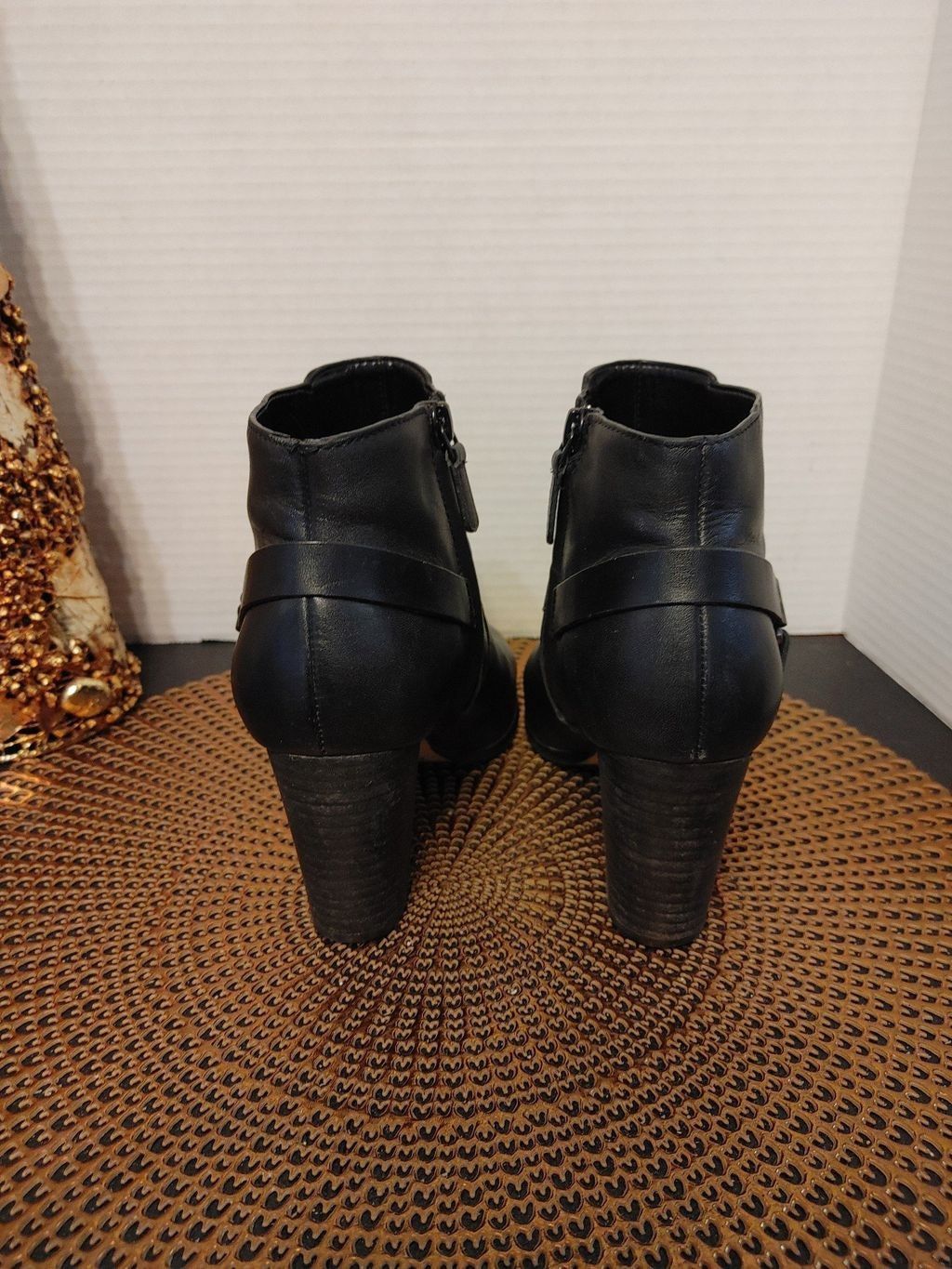 Cole Haan Cole Haan Leather Booties Size 6B Size US 6 / IT 36 - 5 Thumbnail