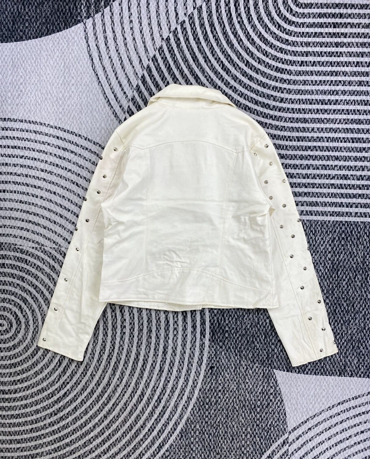 New Look Vintage New Look Studded White Leather Jacket Size M / US 6-8 / IT 42-44 - 2 Thumbnail