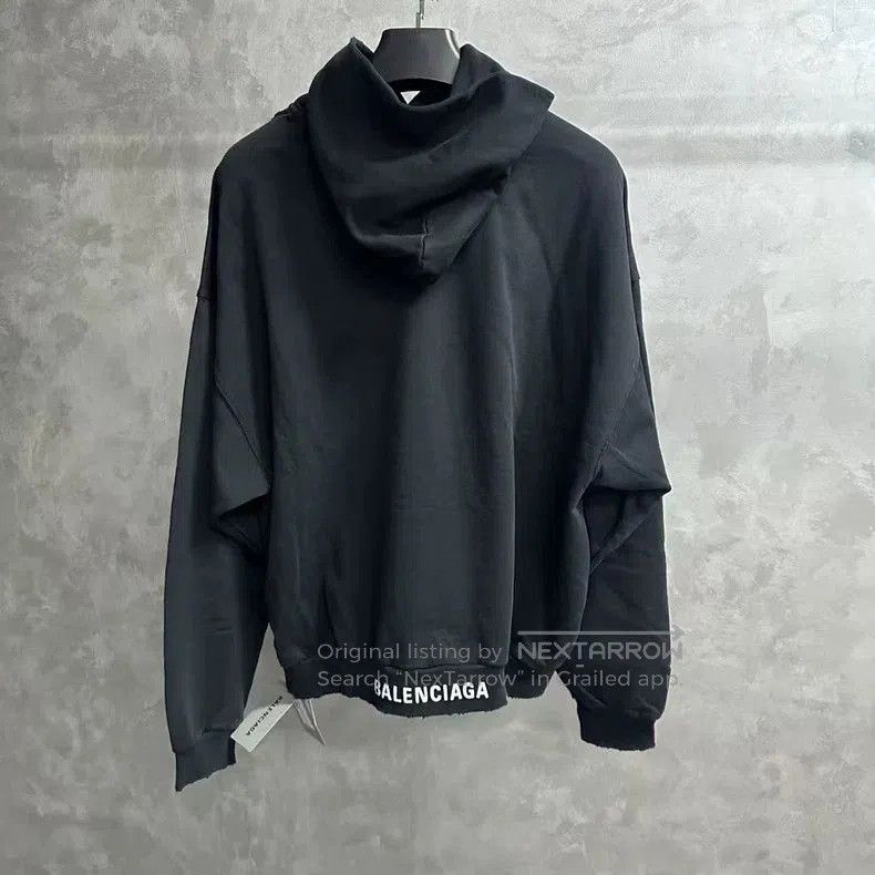 Balenciaga Balenciaga Black Logo Embroidered Hoodie. Size US S / EU 44-46 / 1 - 2 Thumbnail