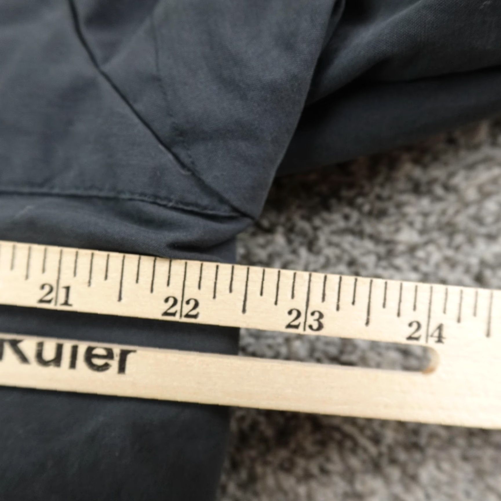 Eddie Bauer Eddie Bauer Parka Coat Mens M Gray Down Insulated Hooded Mid-Length Zip Pockets Regular Fit Winter Outdoor Jacket Size US M / EU 48-50 / 2 - 7 Thumbnail