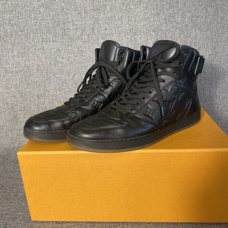 Louis Vuitton Louis Vuitton Rivoli High-Top Sneakers in Black - Size US 8 / EU 41 - 1 Thumbnail