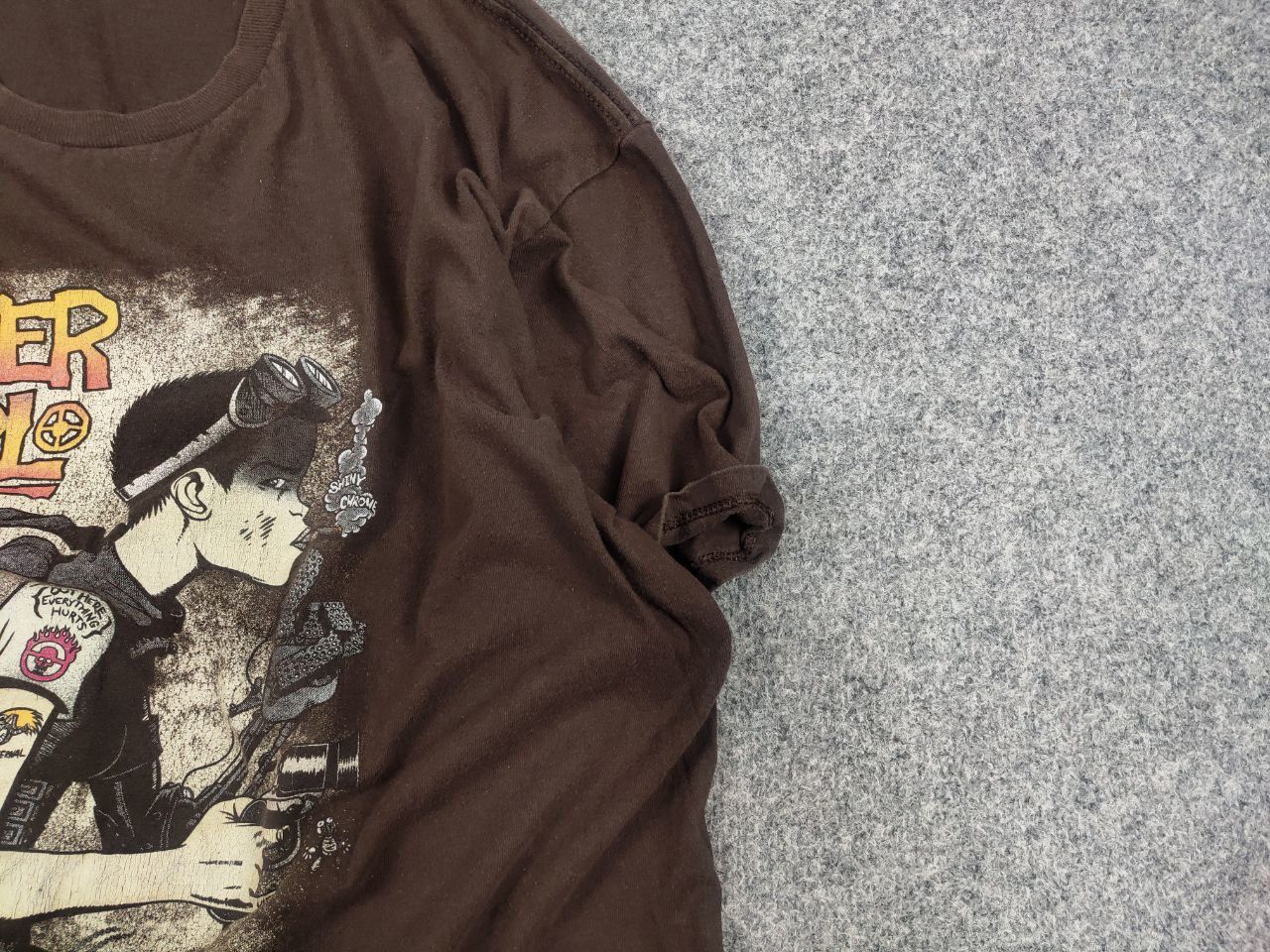 Vintage Vintage 90s Tank Girl Logo Oversized Brown T Shirt Skater Size US XL / EU 56 / 4 - 7 Thumbnail