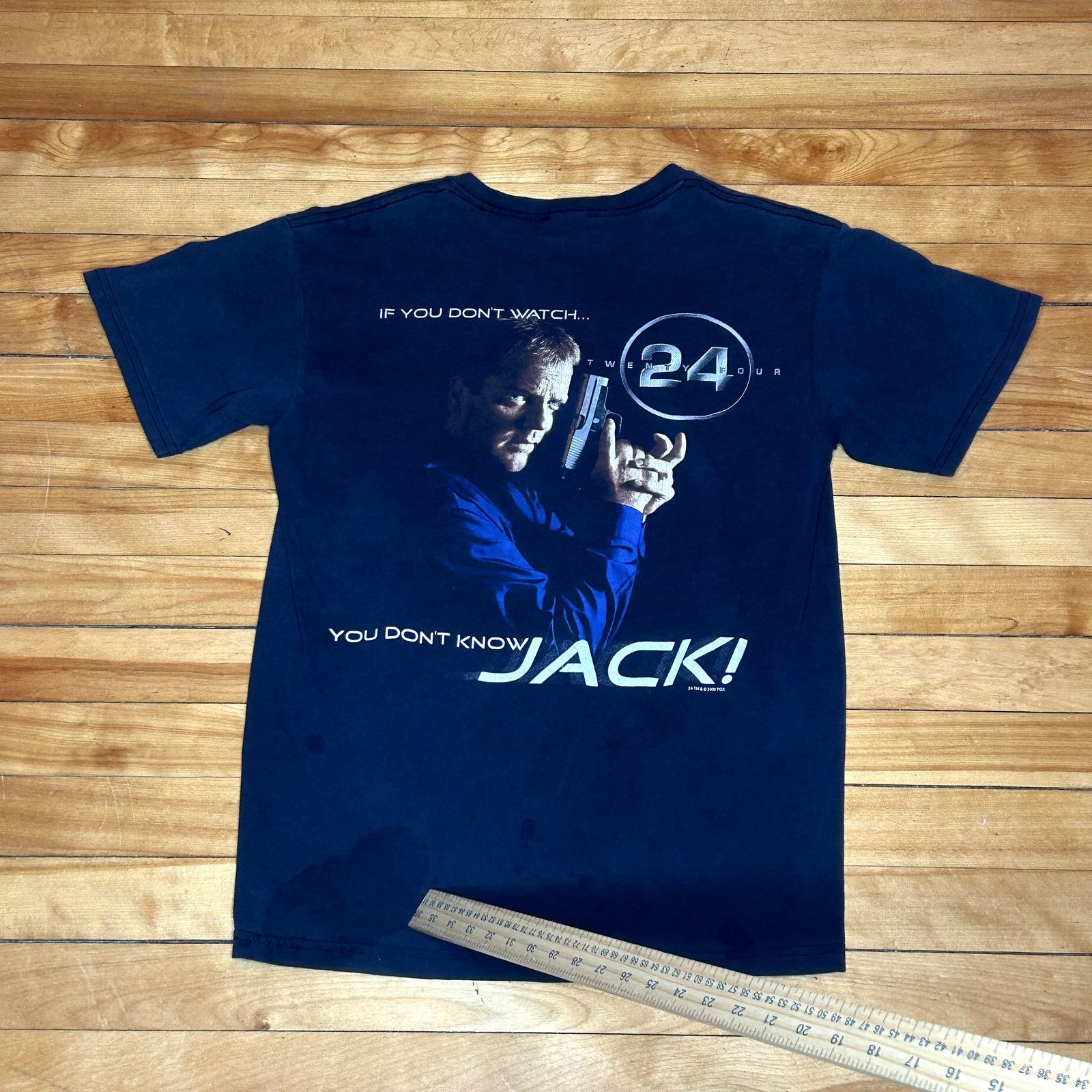 Vintage Y2K Jack Bauer 24 T-Shirt Size US S / EU 44-46 / 1 - 2 Thumbnail