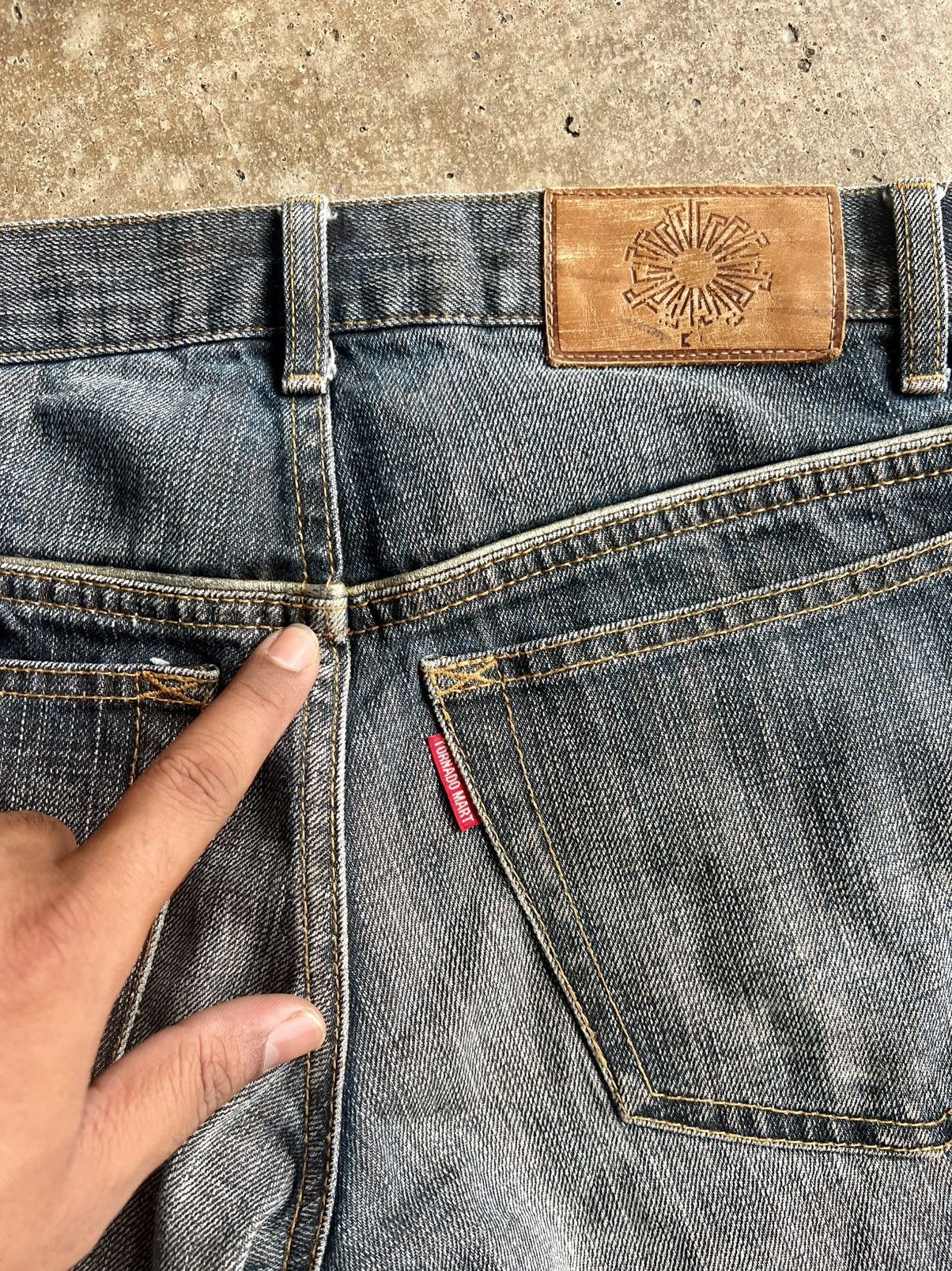 Tornado Mart Tornado Mart Clawmark Bootcut Jeans Size US 32 / EU 48 - 14 Thumbnail