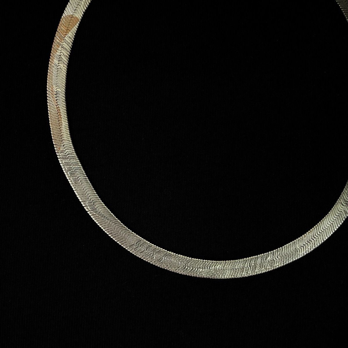 Designer Vintage 1980s Nike Italy Herringbone Chain Necklace Size ONE SIZE - 3 Thumbnail