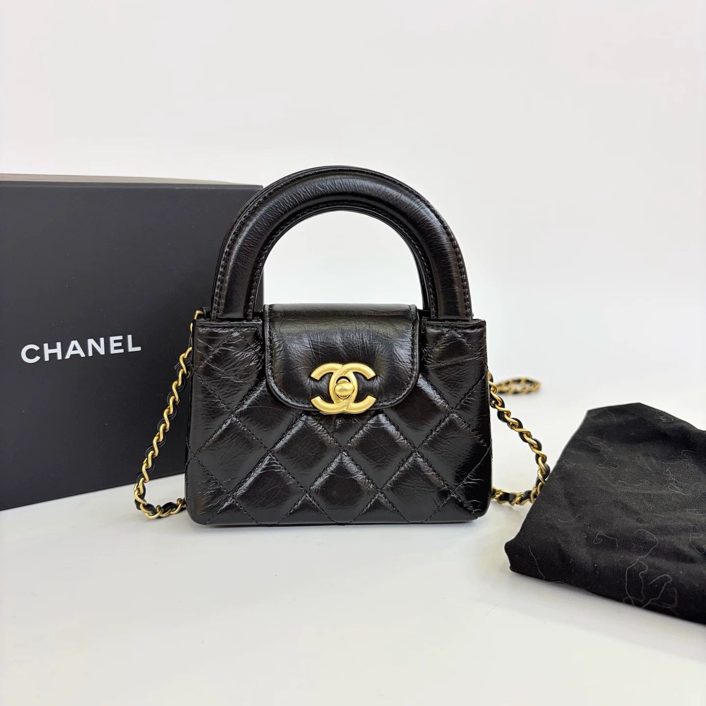 Chanel Pre-loved Bag Very good condition Size ONE SIZE - 1 Thumbnail