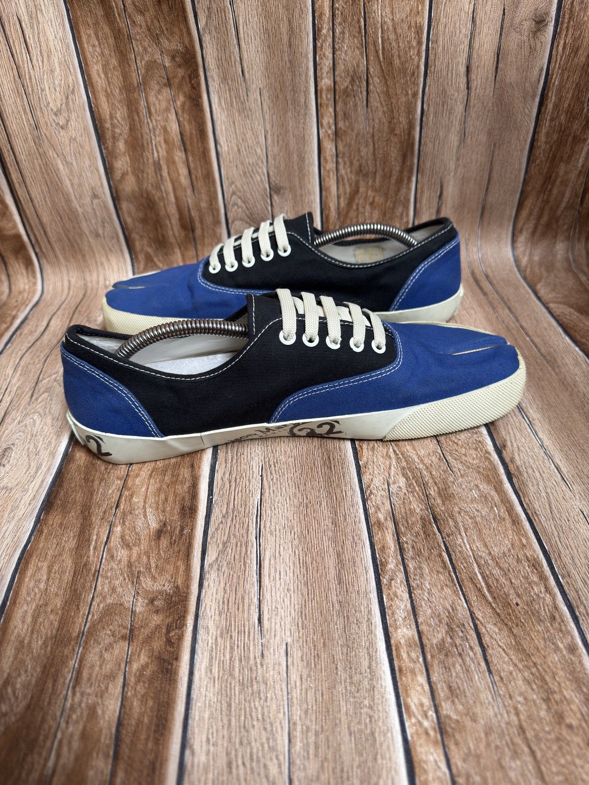 Maison Margiela Ss19 Tabi canvas sneakers Size US 8.5 / EU 41-42 - 10 Thumbnail