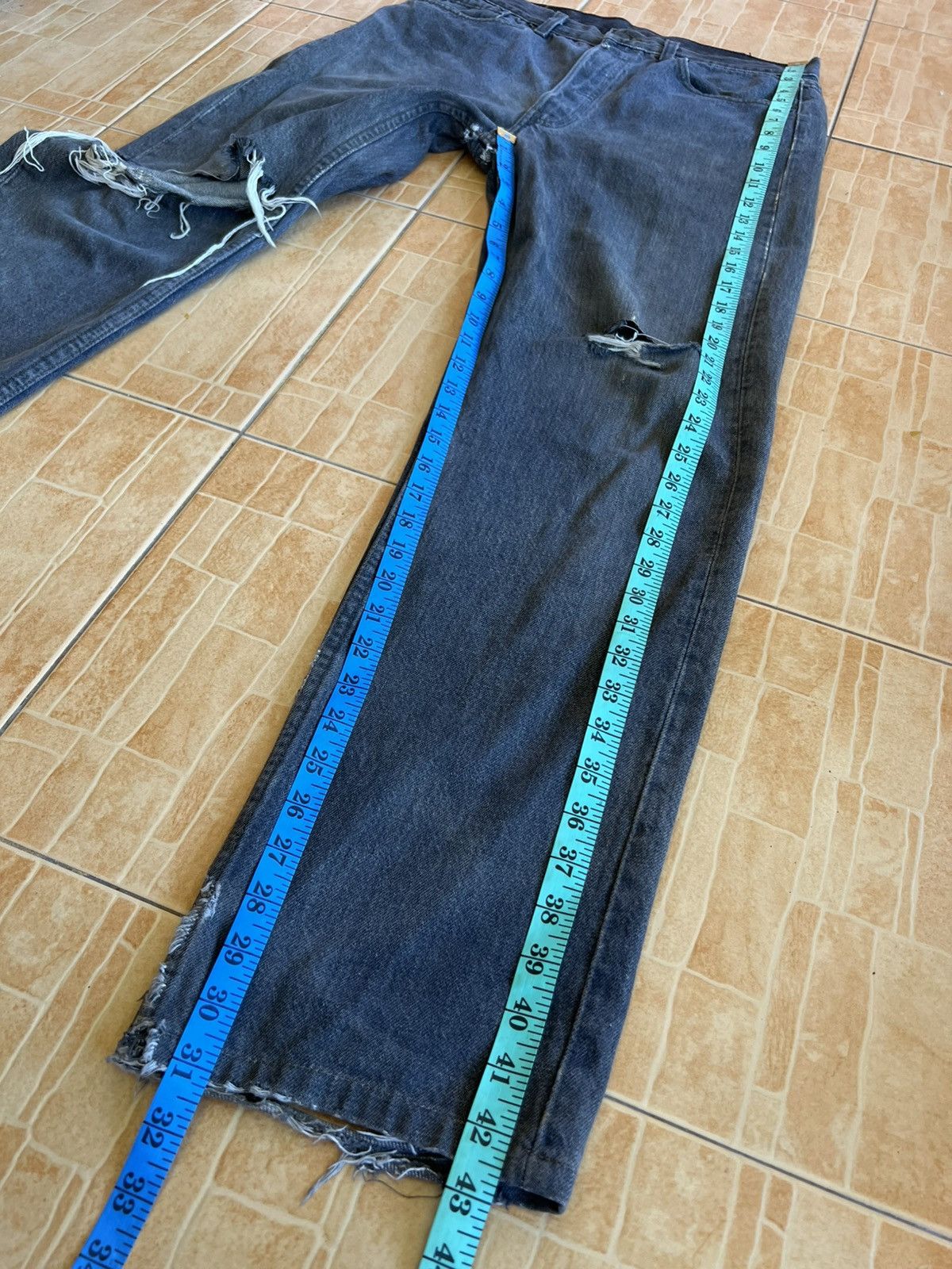 Levi's True Vintage Levis 501 USA Distress Jean Size US 31 - 6 Thumbnail