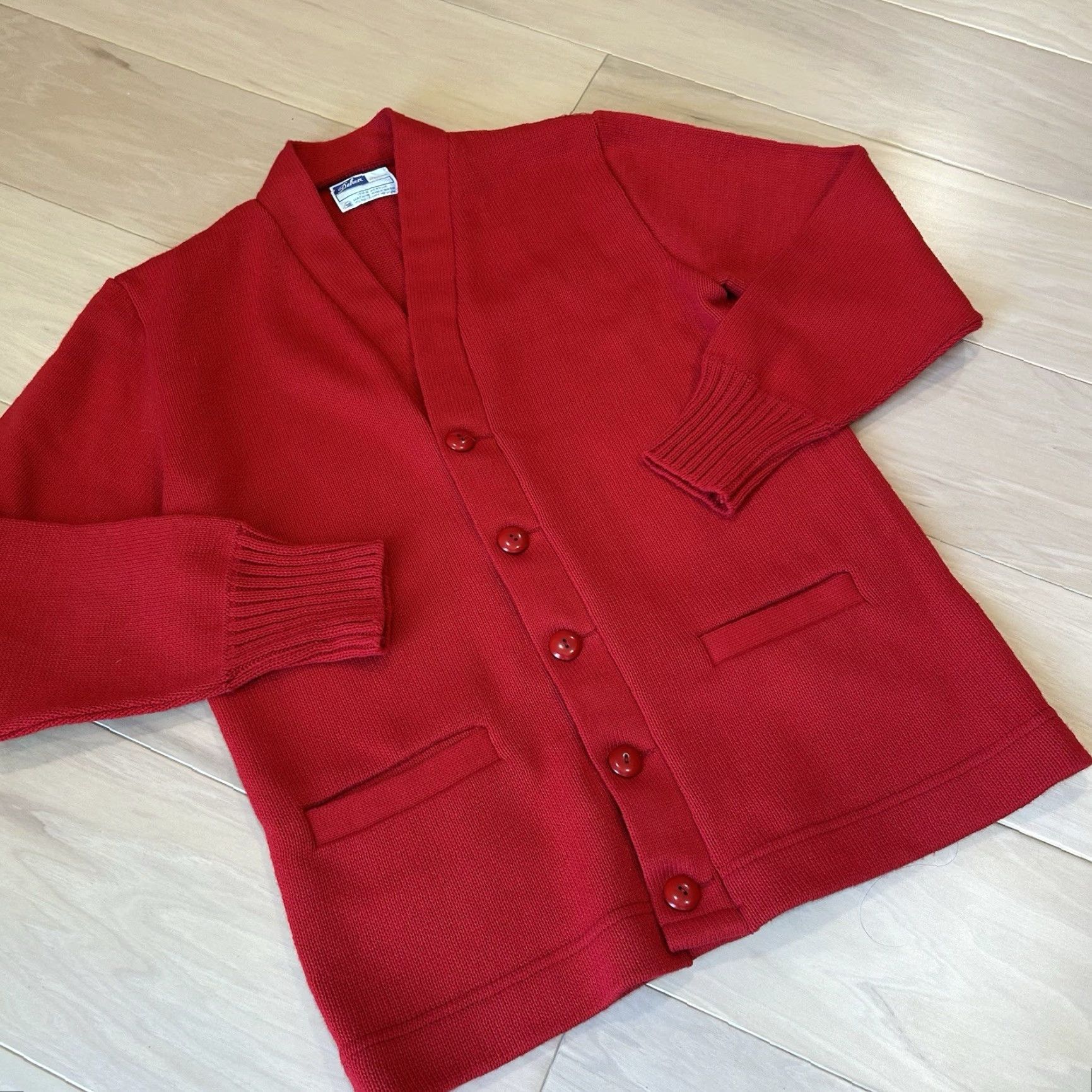 Vintage VINTAGE Dehen Cardigan Red Acrylic Long Sleeve Men’s 38 Chest 20" Pit To Pit 27" Length Mens Red Cardigan Size US M / EU 48-50 / 2 - 2 Thumbnail
