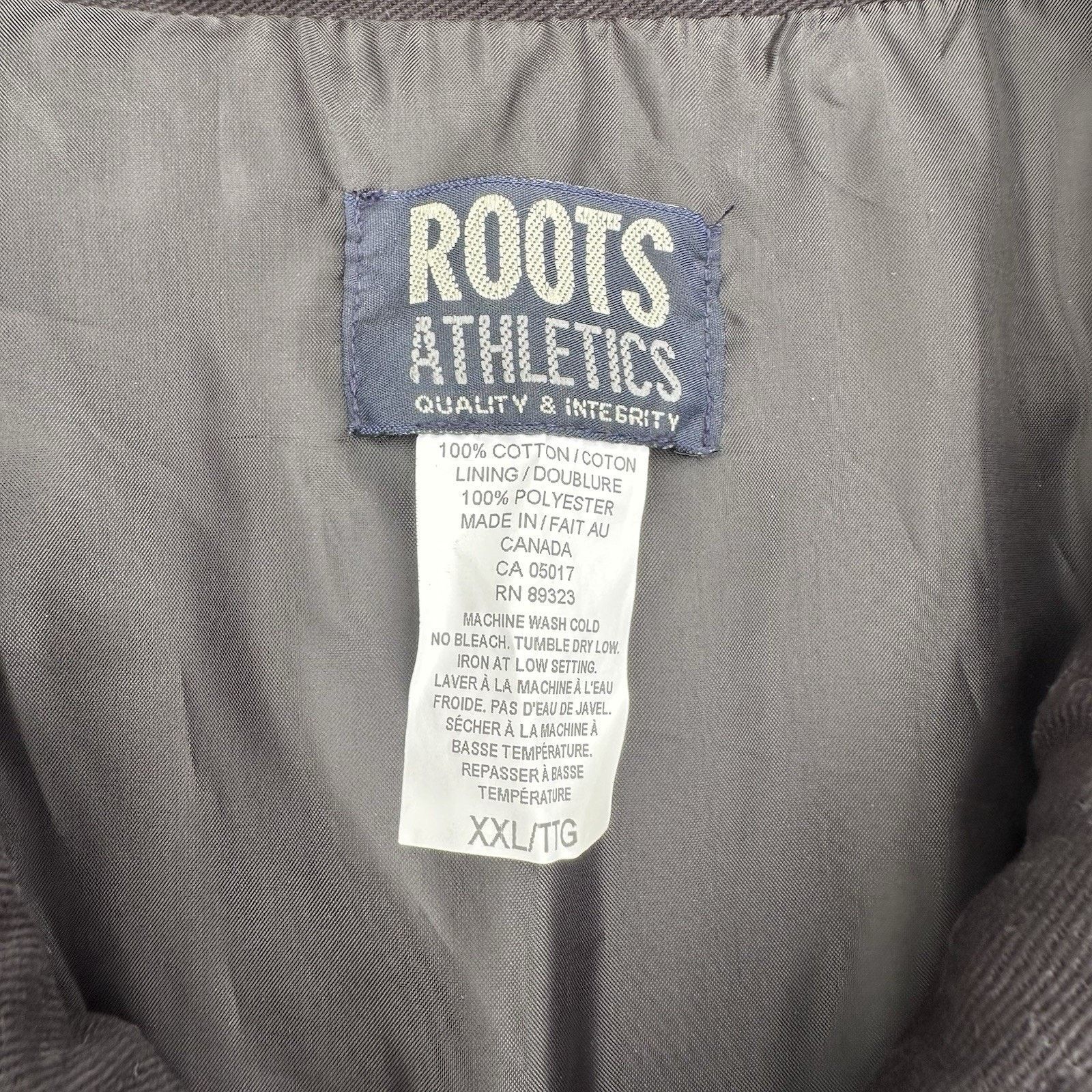 Vintage Vintage 2006 Roots Athletics Lucky Louie Cast & Crew Jacket Size US XXL / EU 58 / 5 - 5 Thumbnail