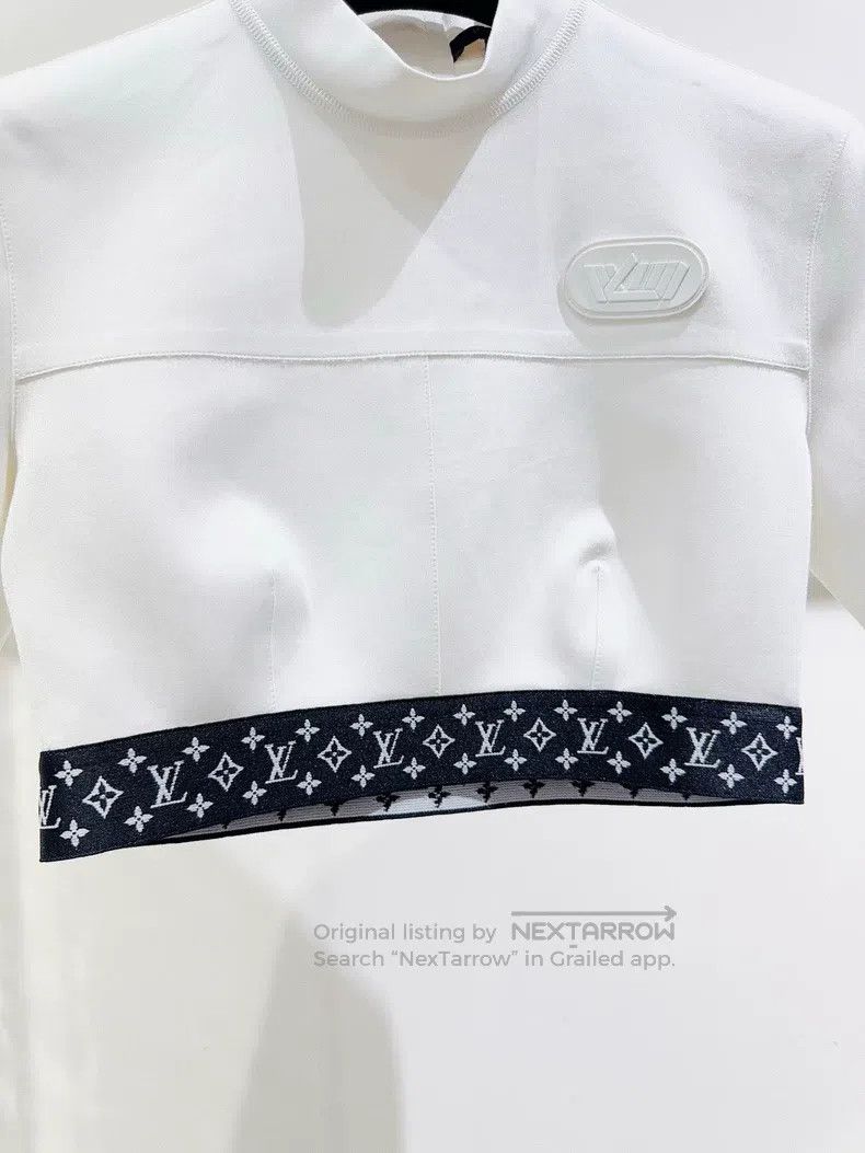 Louis Vuitton Louis Vuitton short sleeves Size XS / US 0-2 / IT 36-38 - 3 Thumbnail