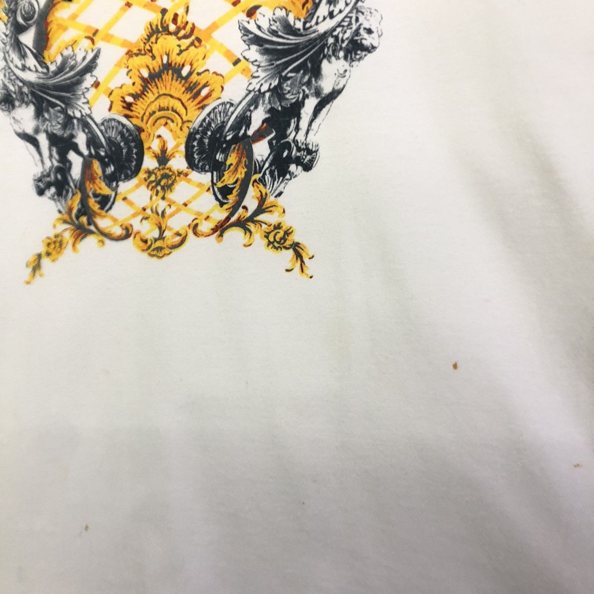 Designer × Gianfranco Ferre × Vintage Vintage Gianfranco Ferre Italian Designer Tshirt Size US M / EU 48-50 / 2 - 3 Thumbnail