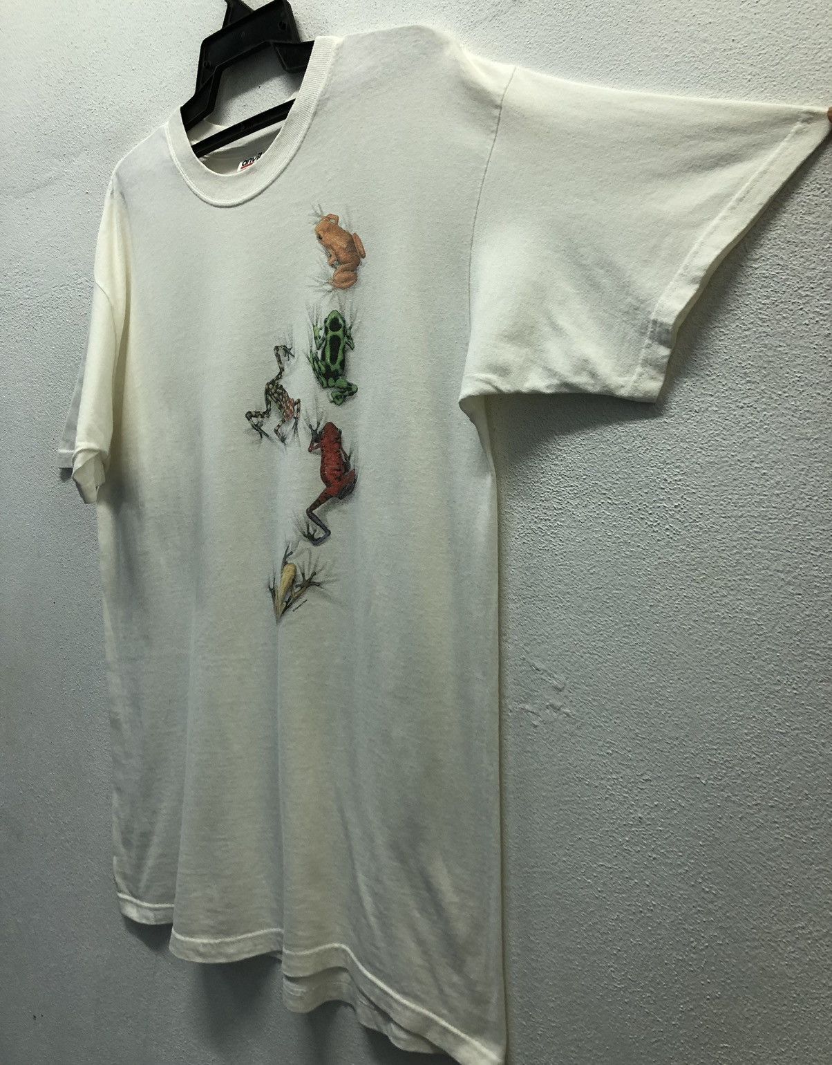 Vintage Vintage Anvil Poison Frogs T-Shirt Size US L / EU 52-54 / 3 - 7 Thumbnail