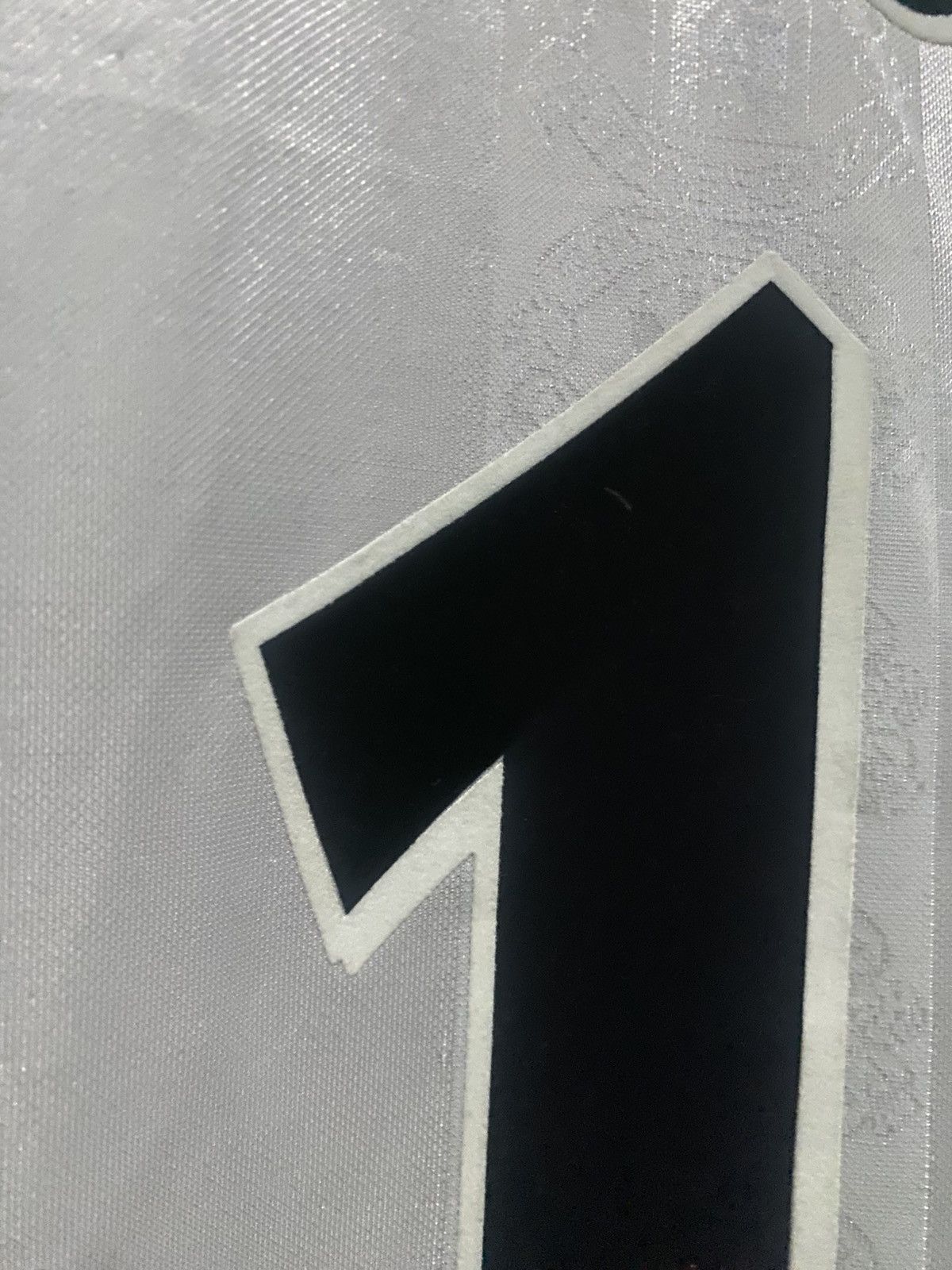 Umbro rare vintage jersey manchester united away 97/98/99 Size US XXL / EU 58 / 5 - 12 Thumbnail