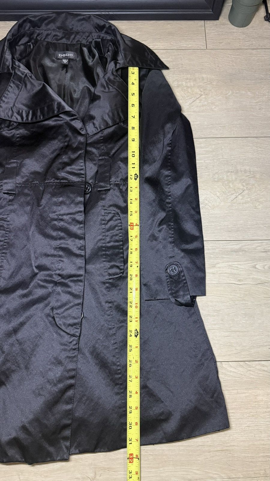 Bebe Y2K 2000s Bebe Satin Trench Coat Button Down Size XS / US 0-2 / IT 36-38 - 4 Thumbnail