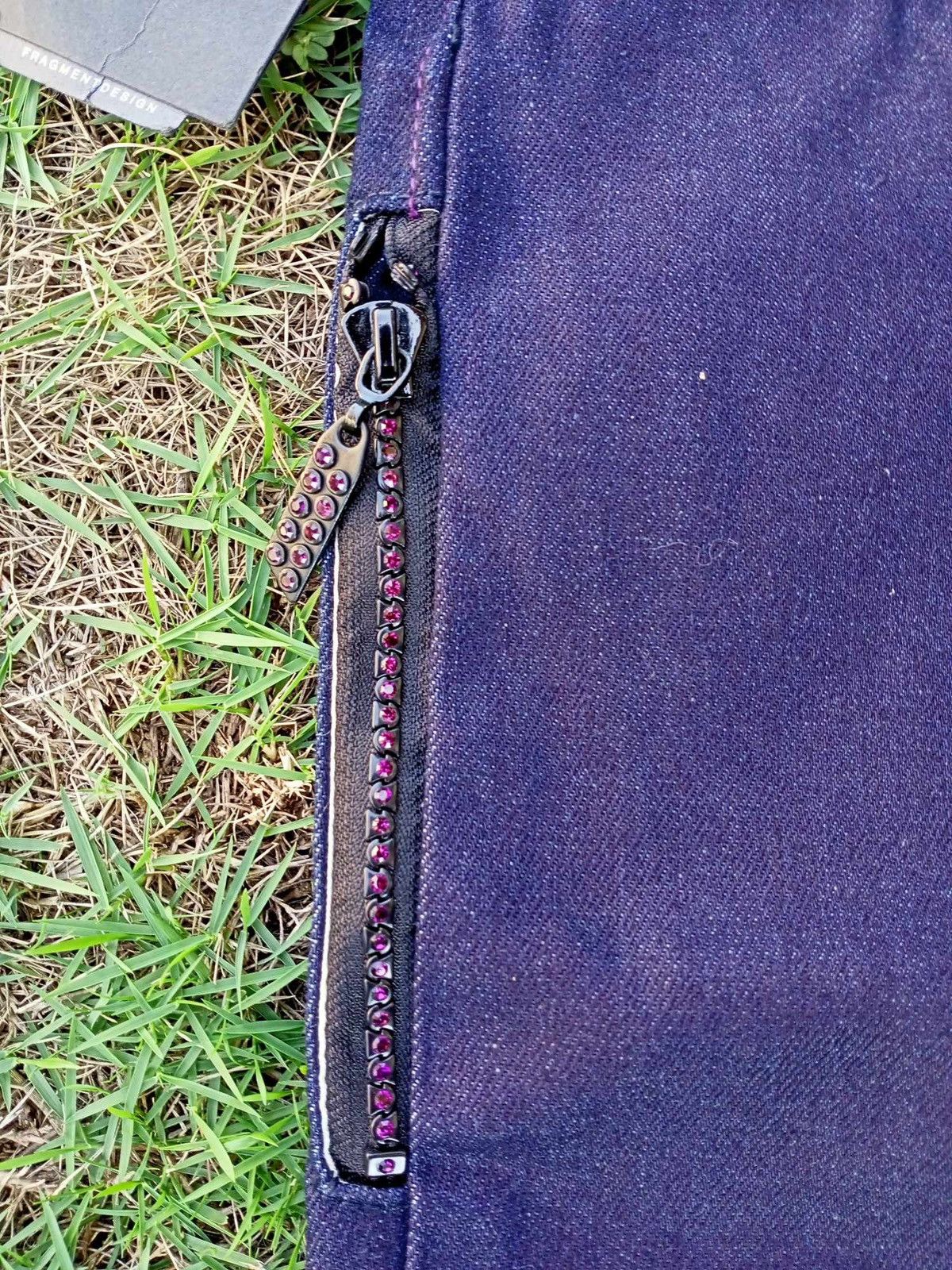 Fragment Design × Levi's × Vintage LEVI’S FENOM x FRAGMENT DESIGN PURPLE DISCO SELVEDGE DENIM Size US 30 / EU 46 - 15 Thumbnail