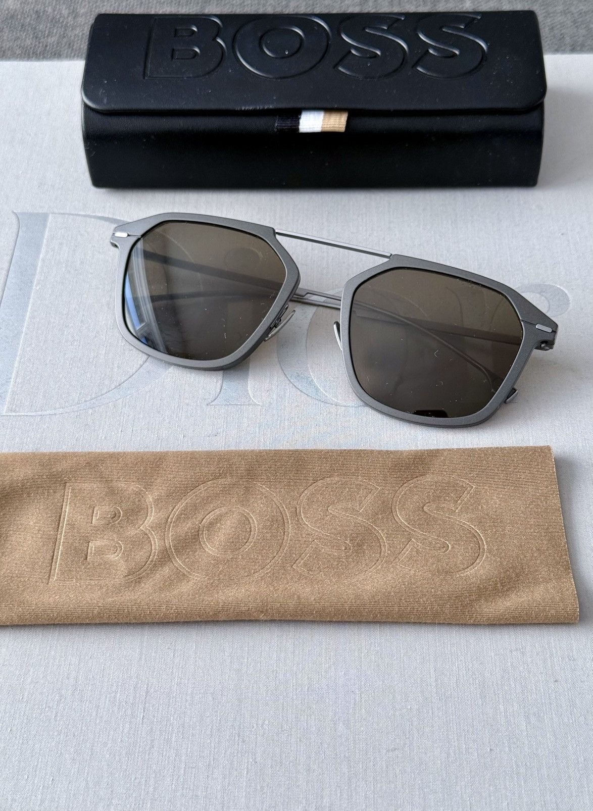 Hugo Boss New Hugo Boss Ltd. Ed. “THE COLLECTION” Titanium Sunglasses Size ONE SIZE - 5 Thumbnail