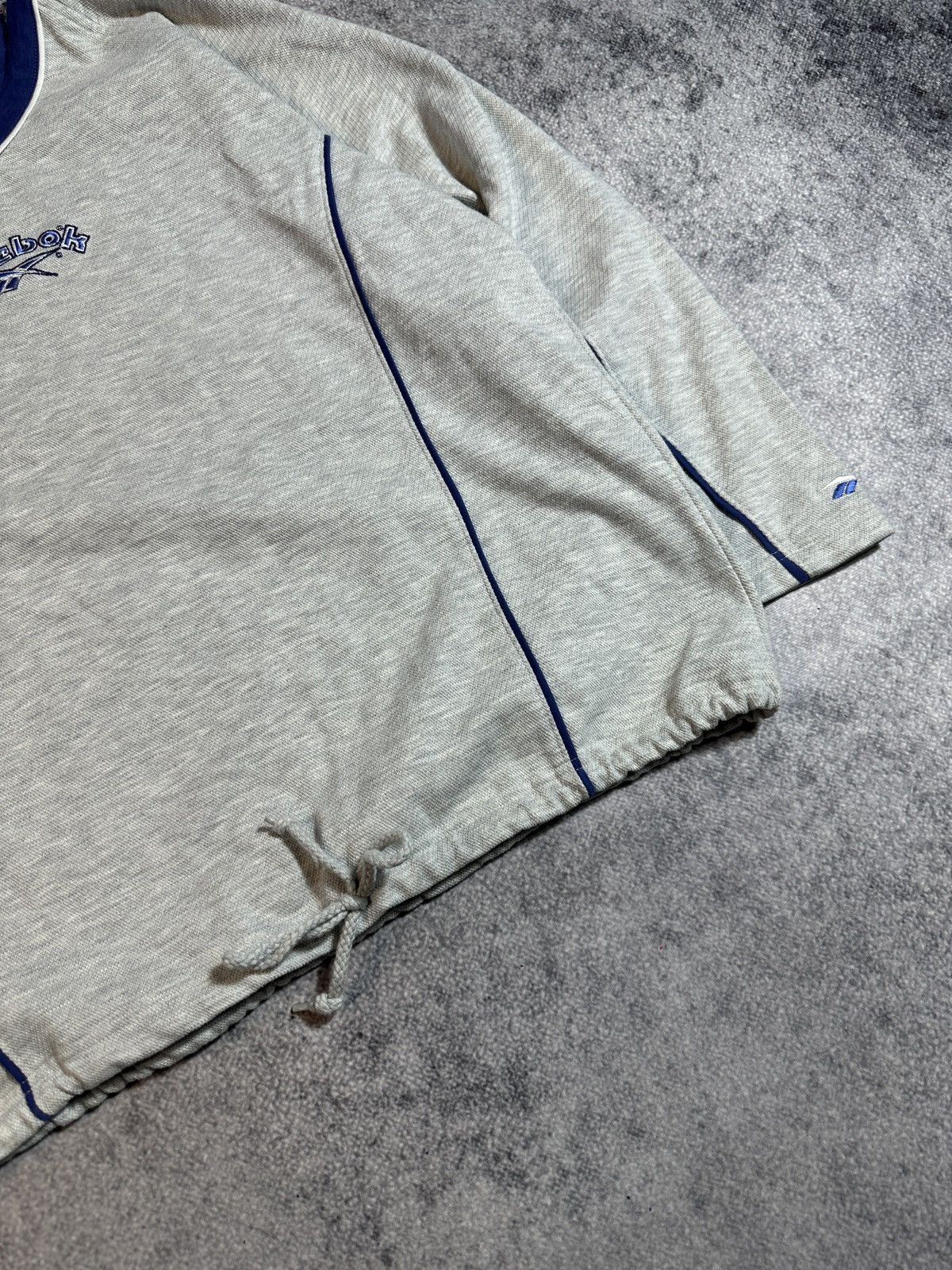 Reebok × Vintage Y2K Vintage Reebok Logo Sweatshirt Rare Streetwear USA VTg S Size US S / EU 44-46 / 1 - 3 Thumbnail
