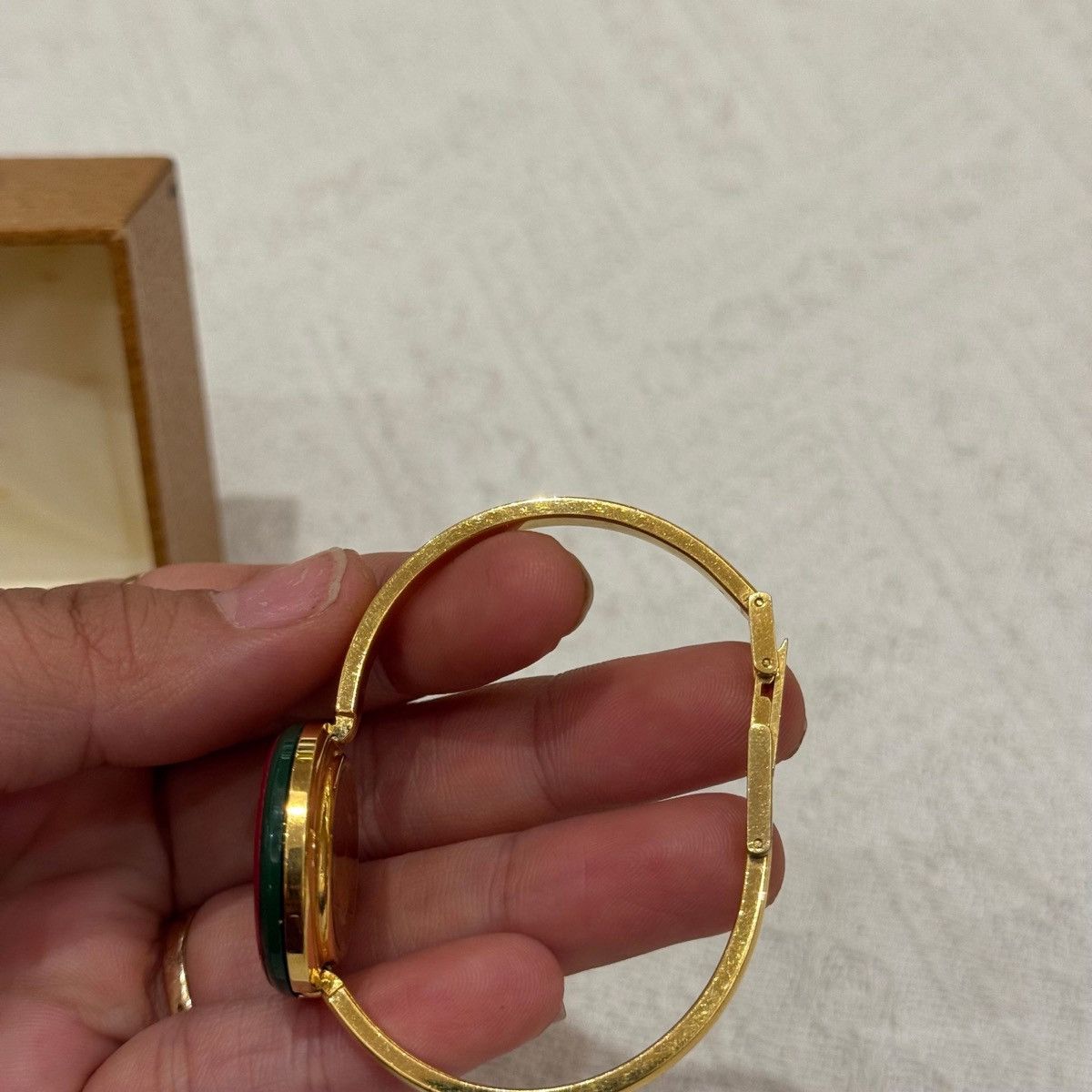 Gucci Gucci Bezel Watch Size ONE SIZE - 8 Thumbnail