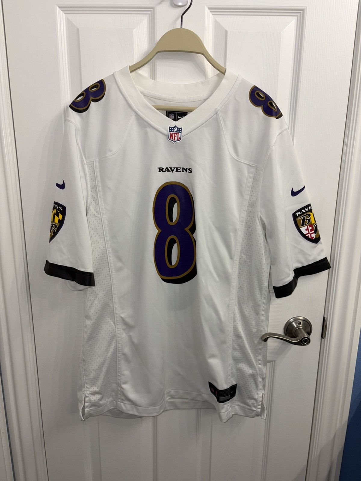 NFL Ravens Lamar Jackson Jersey Size US M / EU 48-50 / 2 - 1 Thumbnail