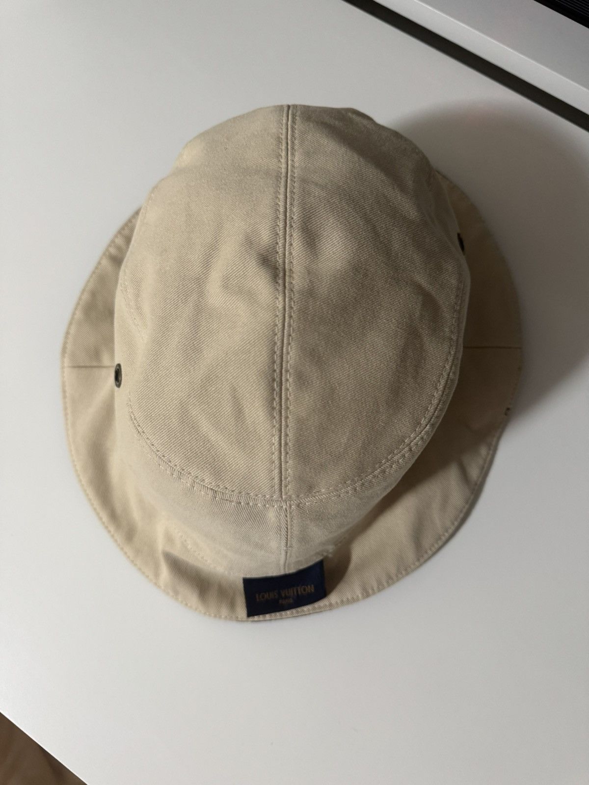Louis Vuitton Louis Vuitton Virgil Denim/Beige Reversible Bucket Hat Size ONE SIZE - 6 Thumbnail