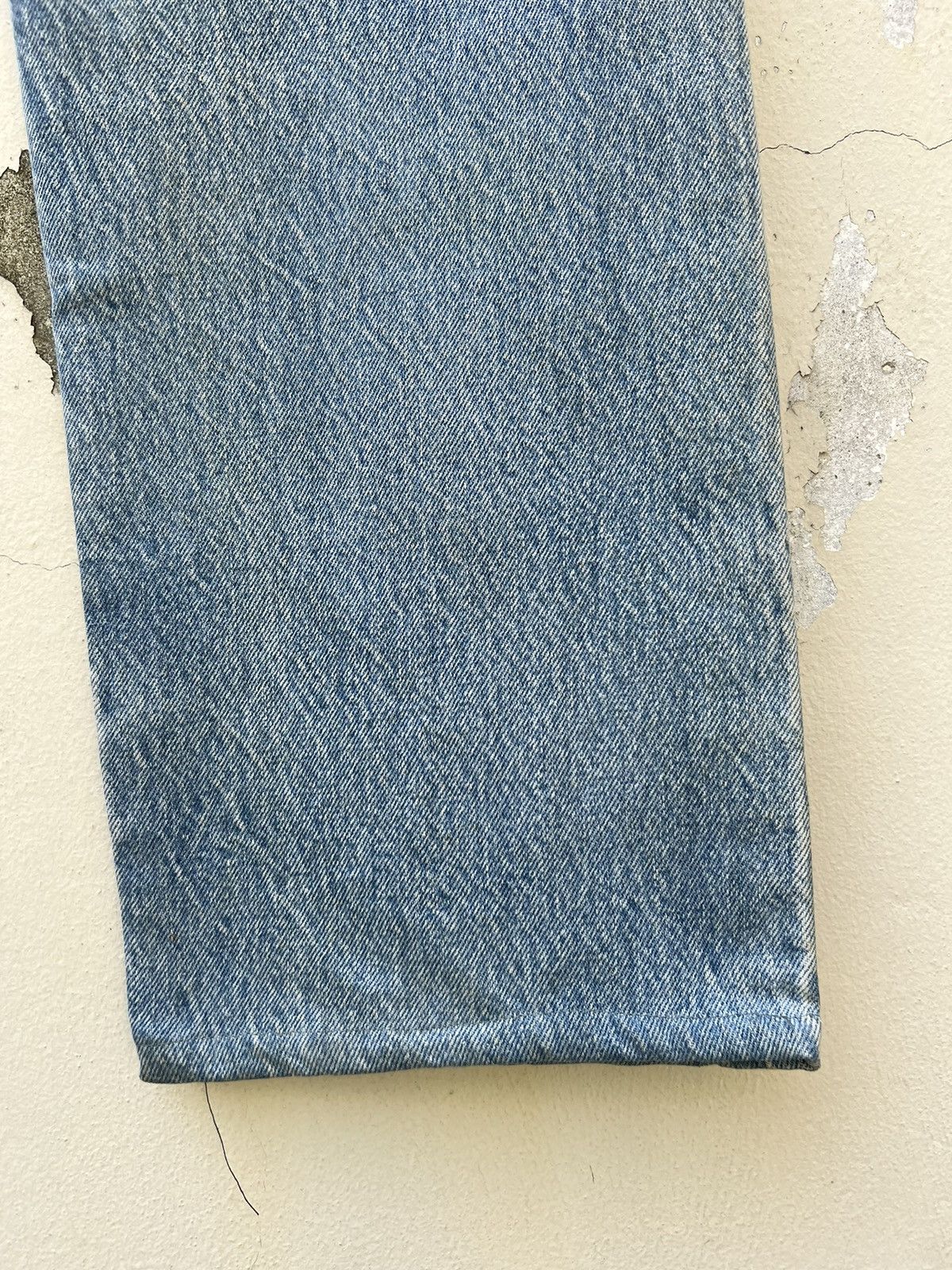 Levi's Vintage 80s Levi’s 501 Faded Light Blue Denim Jeans Size US 34 / EU 50 - 21 Thumbnail