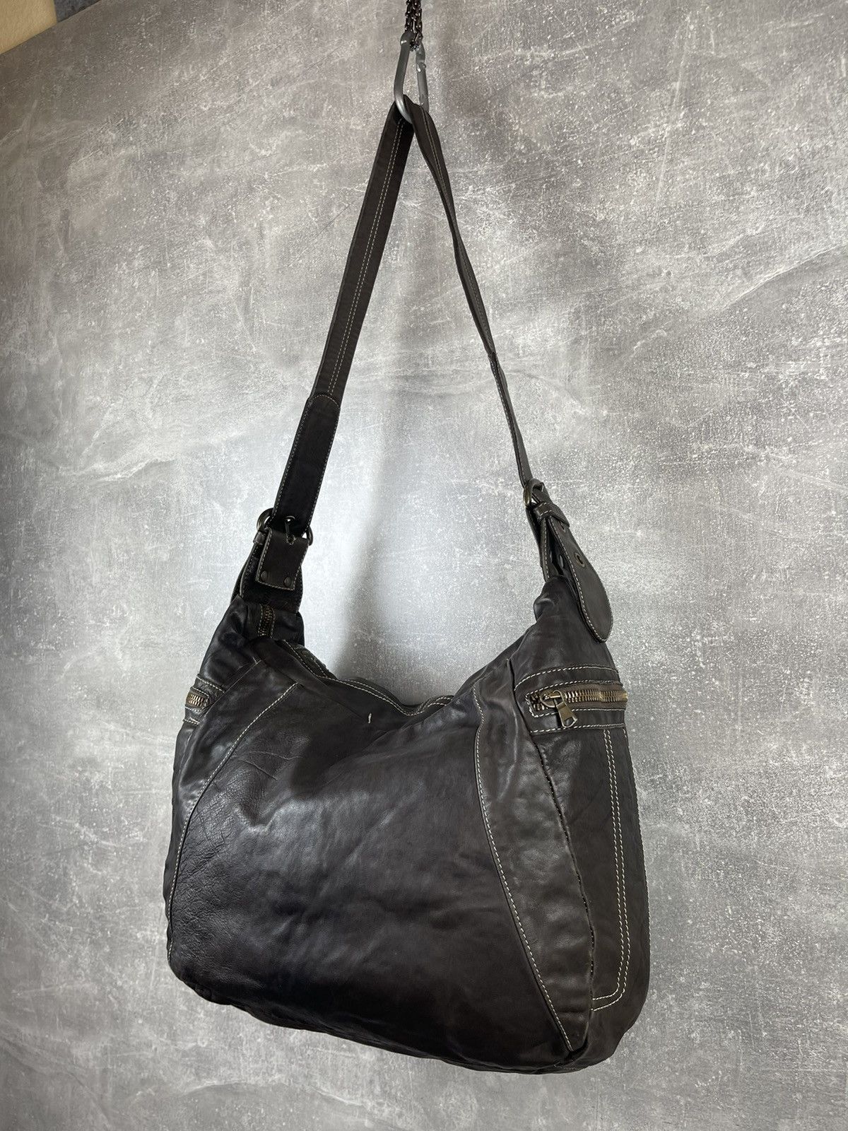 Giorgio Brato Washed Leather Shoulder Bag Early 00s Giorgio Brato Artisan Size ONE SIZE - 6 Thumbnail