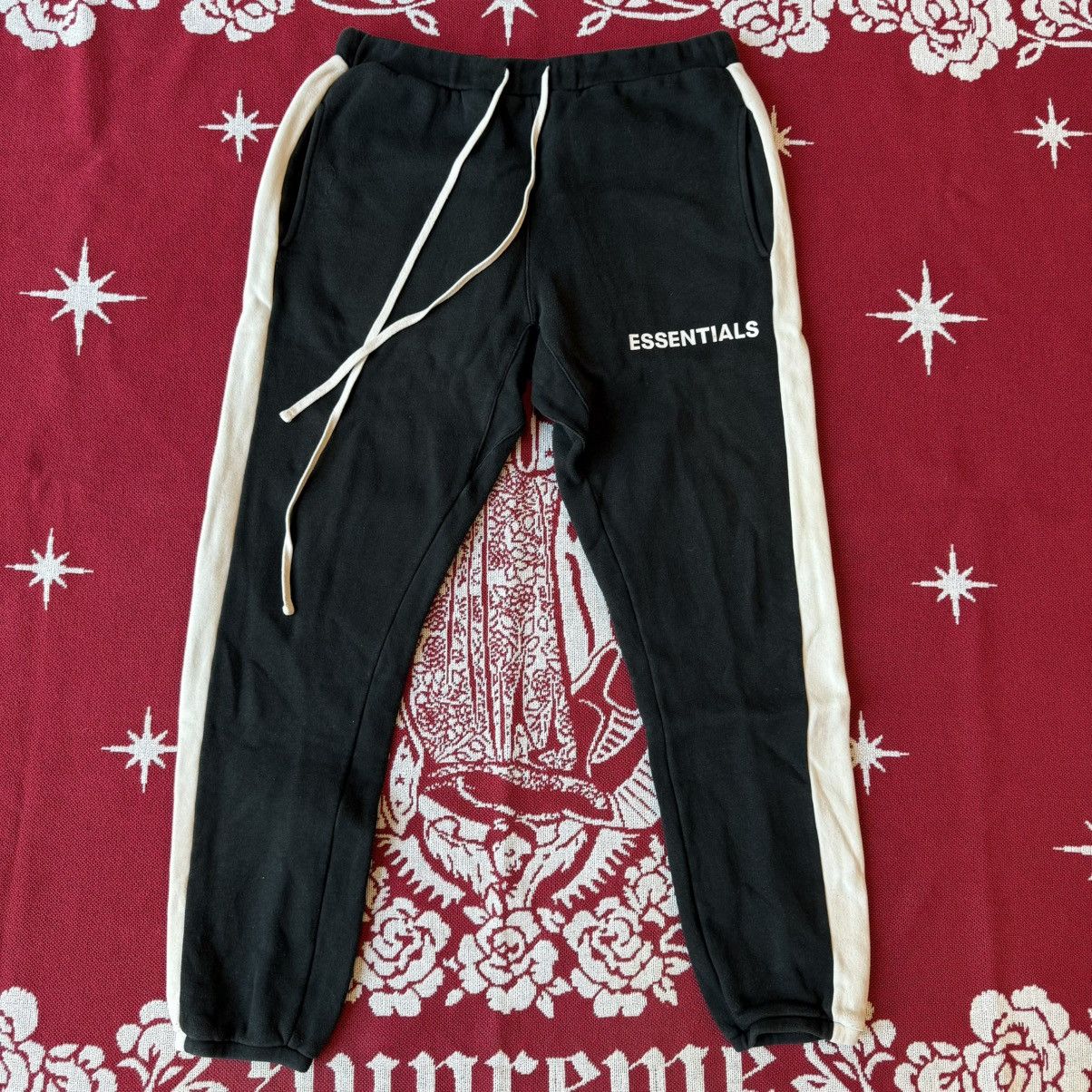 Essentials SS20 Fear of God Essentials Side Stripe Sweatpants Size M Size US 32 / EU 48 - 1 Thumbnail