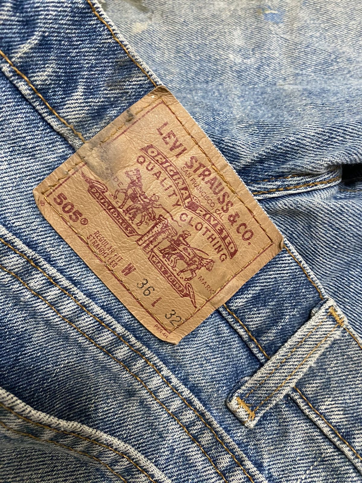 Levi's × Vintage Vintage 90s levis 505 regular fit straight leg distressed Size US 36 / EU 52 - 7 Thumbnail