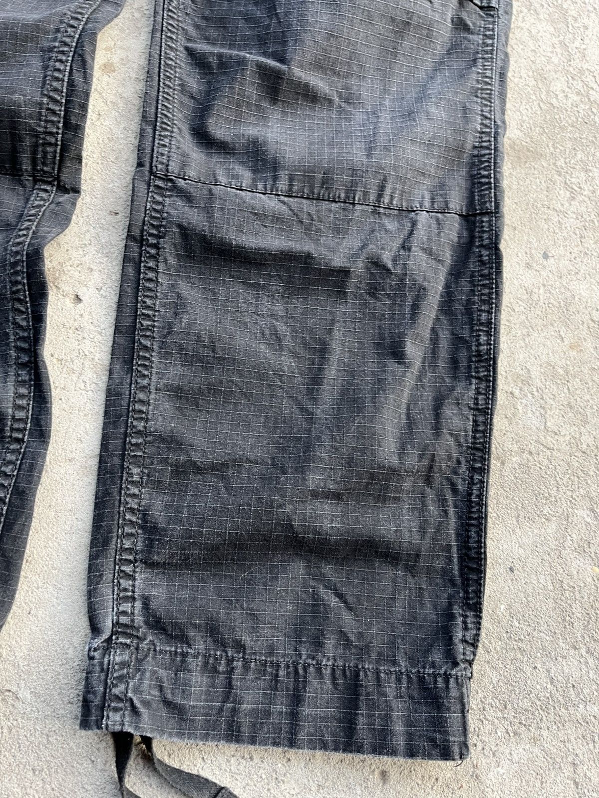Carhartt × Carhartt Wip × Japanese Brand Vintage Bondage Carhartt Cargo Double Knee Faded Baggy Pants Size US 29 - 20 Thumbnail