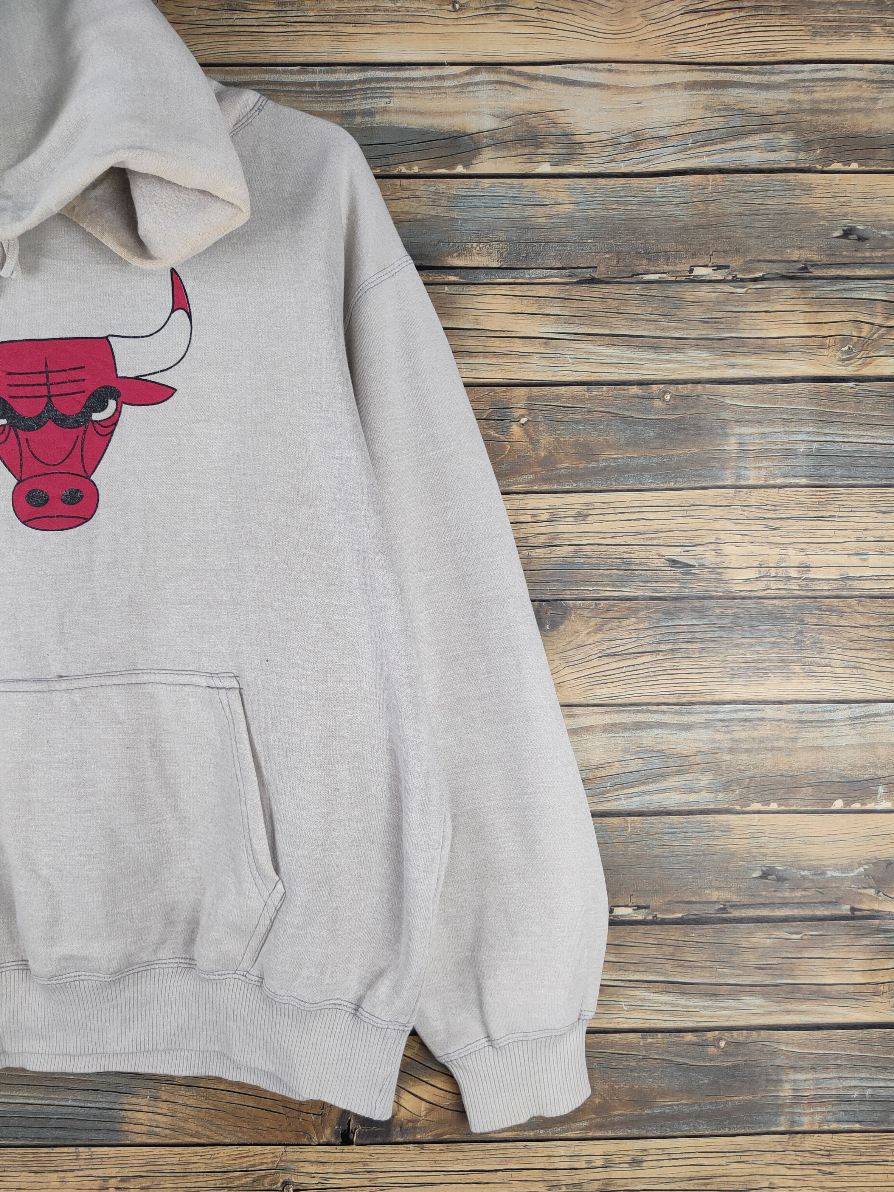 NBA DL NBA chicago bull vintage Ivory Hoodie Sweatshirts #46-074 Size US L / EU 52-54 / 3 - 5 Thumbnail