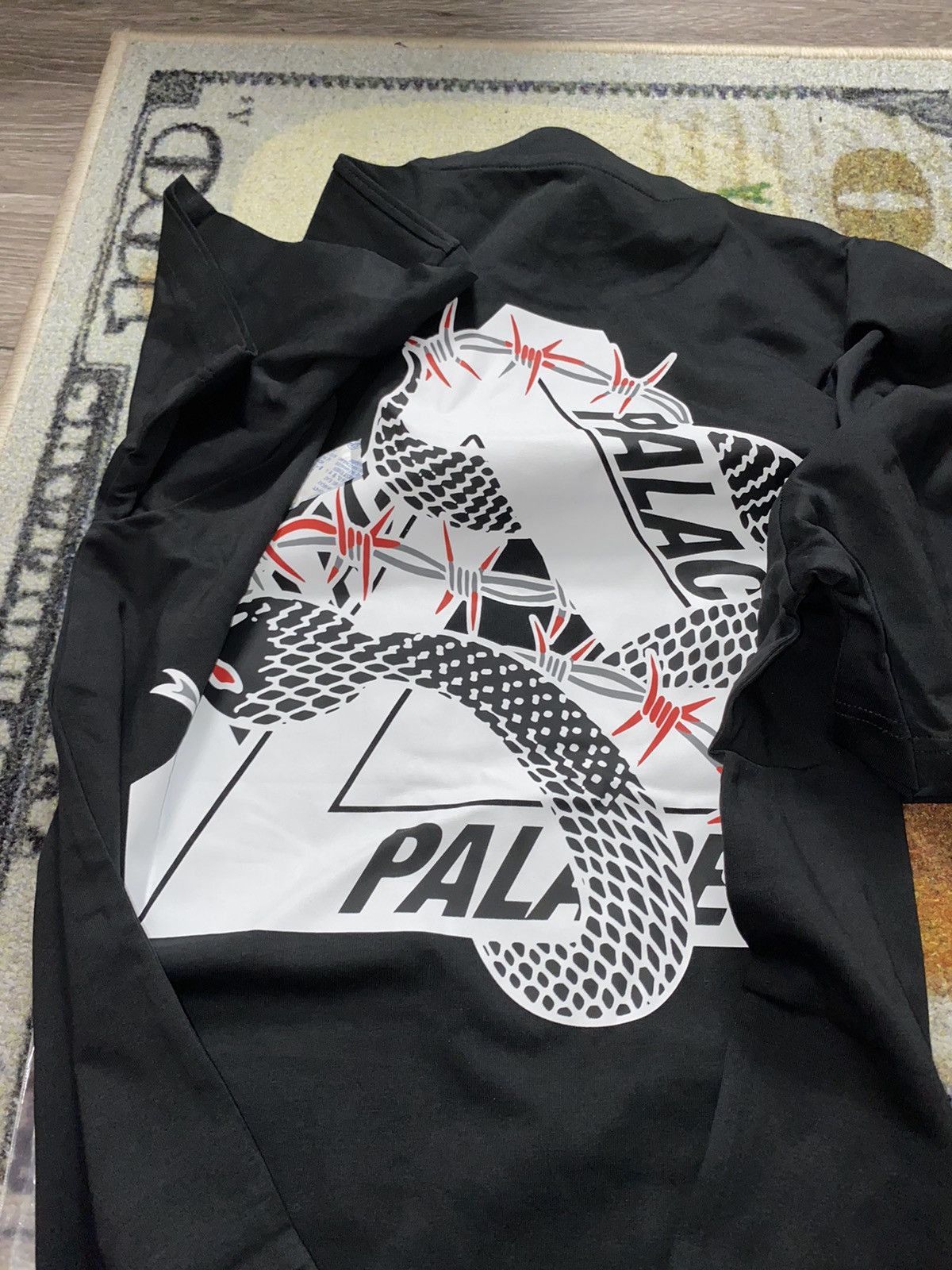 Palace Palace Hesh Mit Fresh T-Shirt Black Size US XL / EU 56 / 4 - 3 Thumbnail