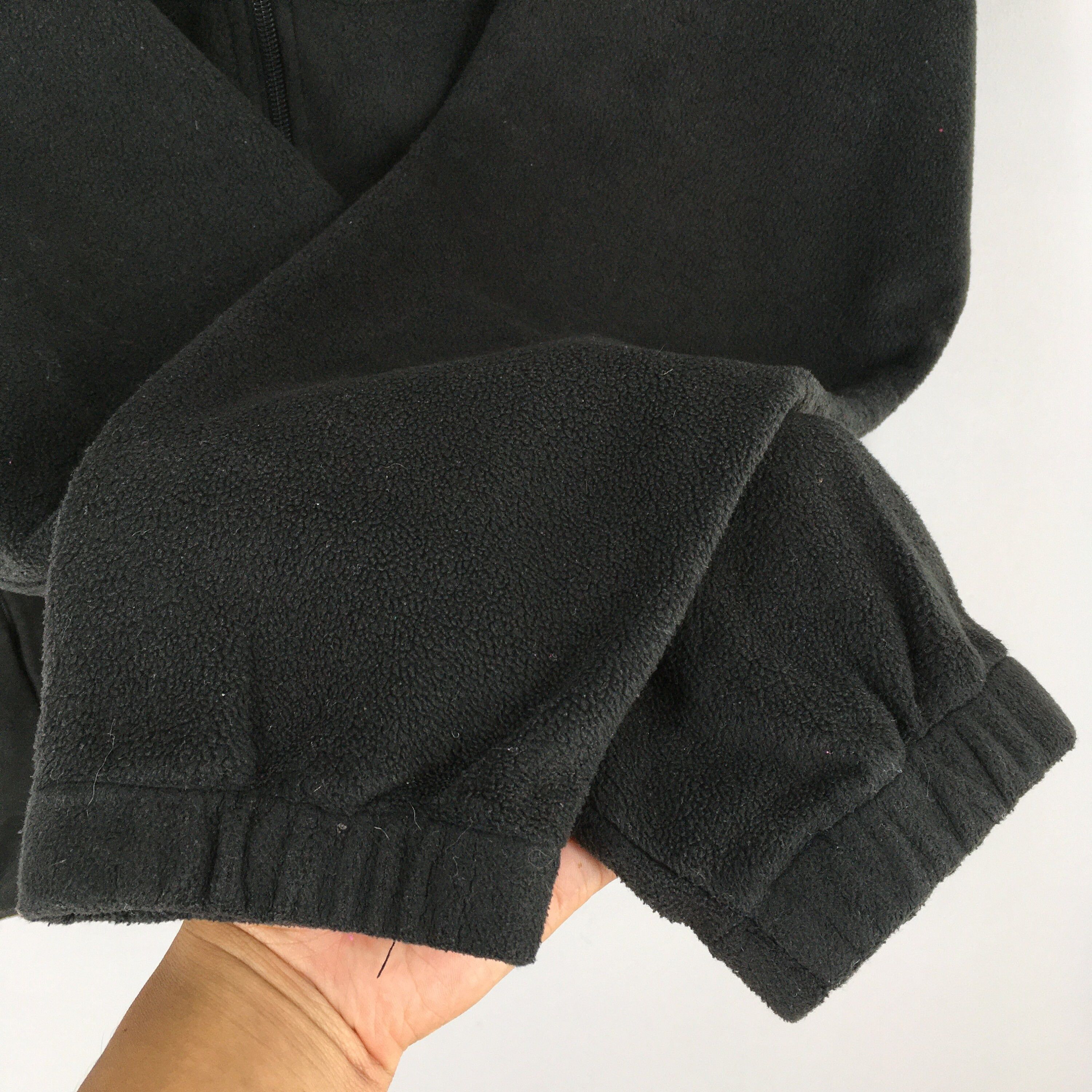 Columbia × Vintage Vintage Men’s Columbia Black Fleece Sweater Large Size US L / EU 52-54 / 3 - 4 Thumbnail