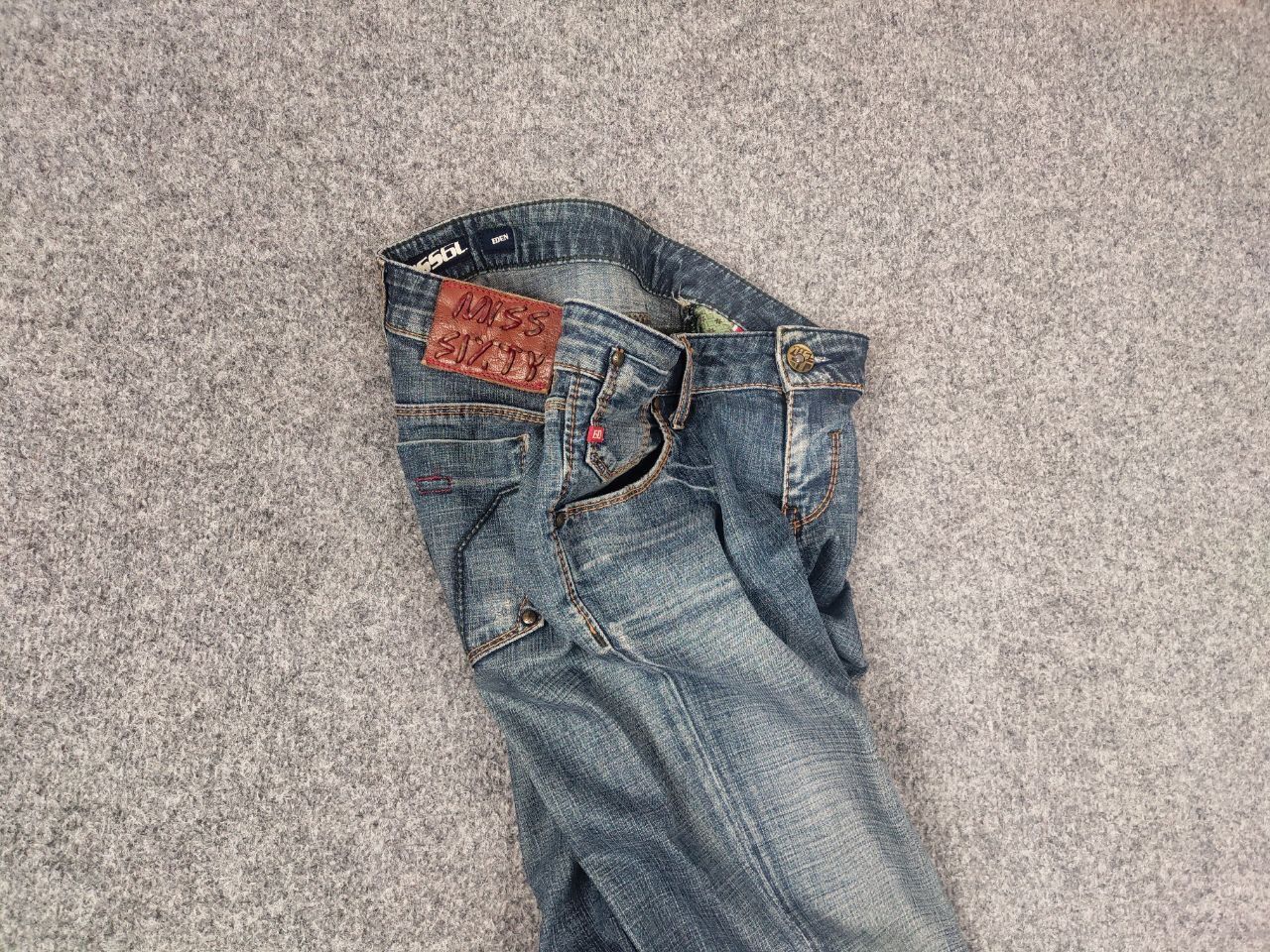 Miss Sixty Vintage Miss Sixty Y2K Style Eden Faded Denim Straight Jeans Size 31" - 4 Thumbnail