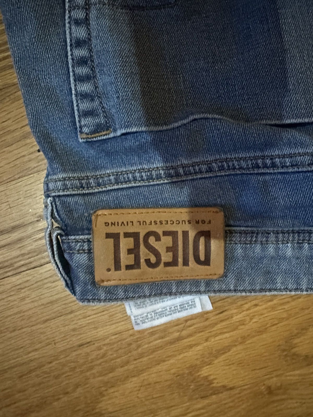 Diesel Vintage Diesel Straight Leg Jeans Size US 34 / EU 50 - 3 Thumbnail