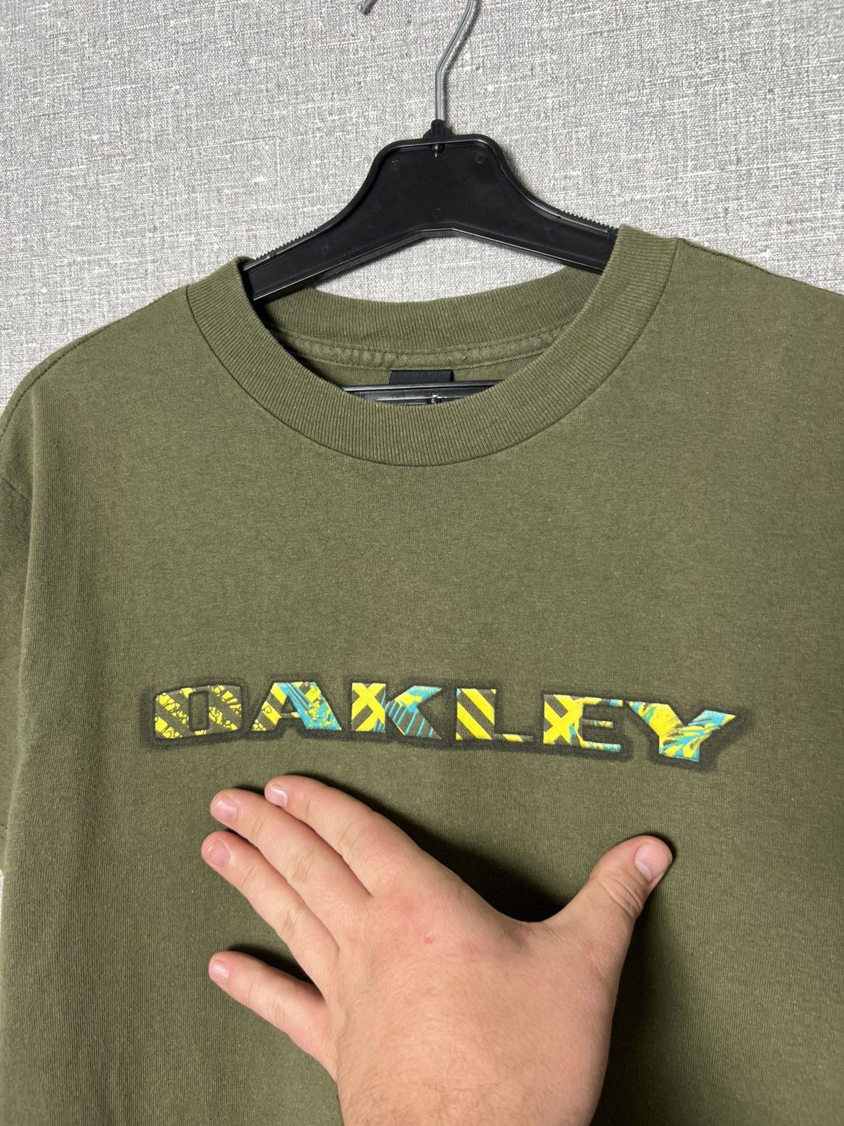 Oakley × Vintage Oakley Double Sided Big Logo Khaki Tee Men’s Size S Size US S / EU 44-46 / 1 - 7 Thumbnail