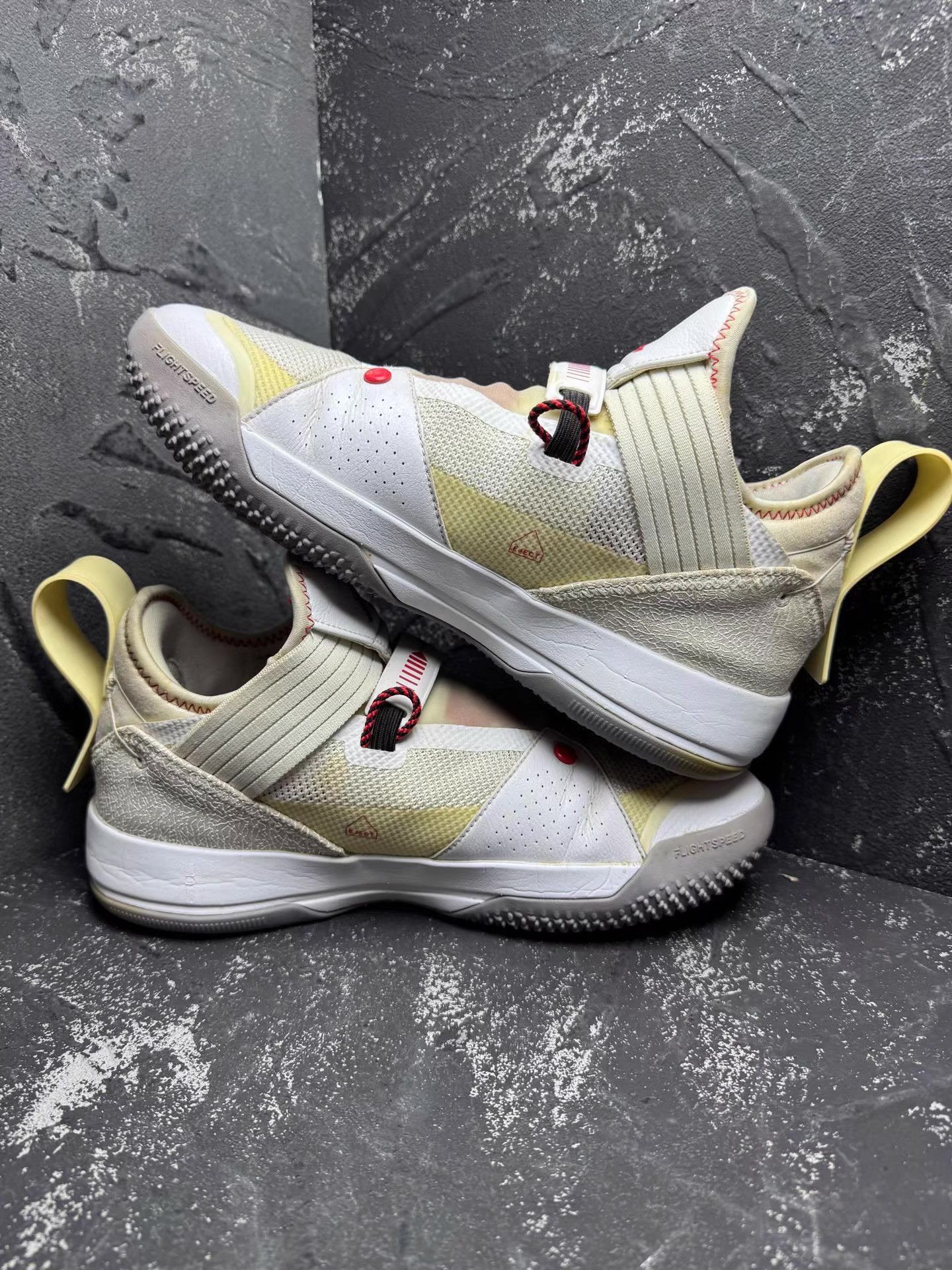 Nike Air Jordan 33 White Cement Low SE Q10 Size US 9.5 / EU 42-43 - 4 Thumbnail