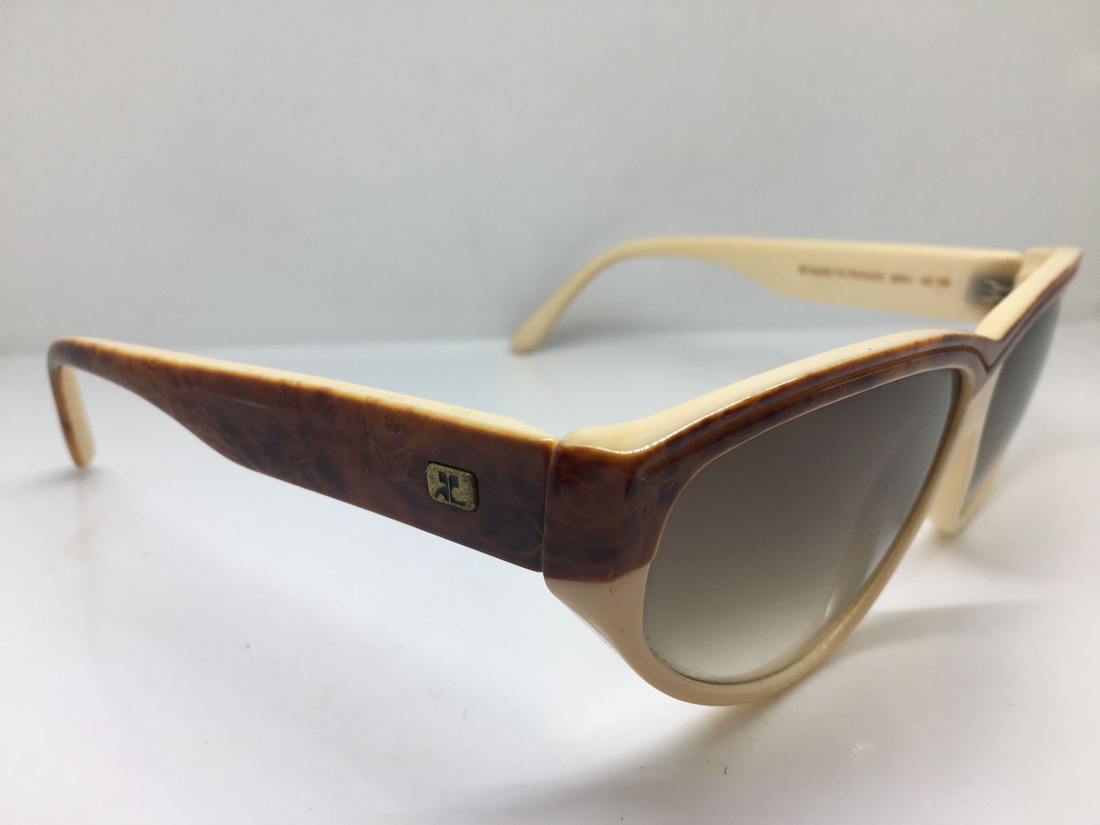 Courreges Vintage 70s Courreges 8691 Woman Cat Eye Sunglasses France Size ONE SIZE - 1 Thumbnail