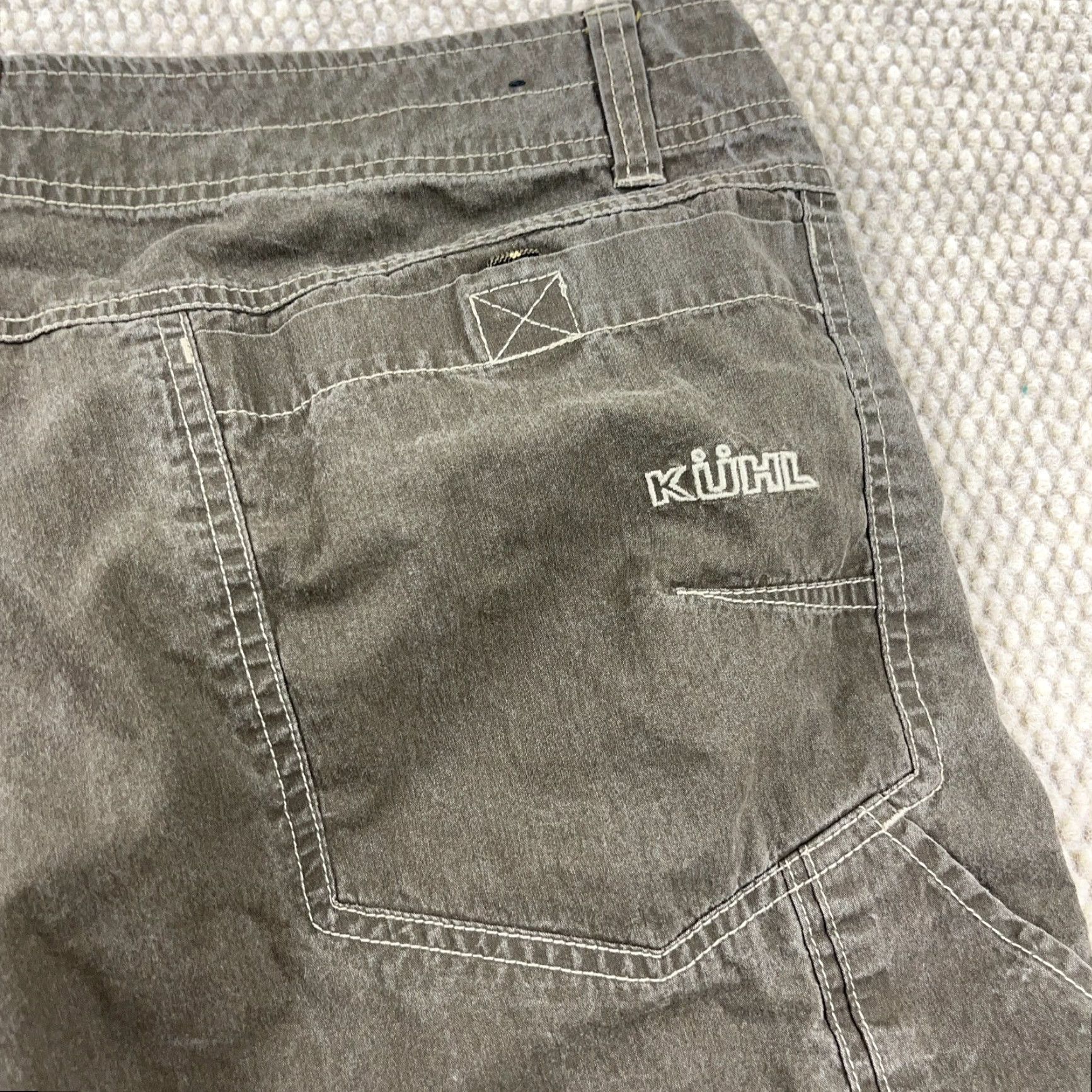 Vintage Kuhl Cargo Shorts Men 38 Green Utility Hiking Cotton Nylon Athletic Size US 38 / EU 54 - 6 Thumbnail