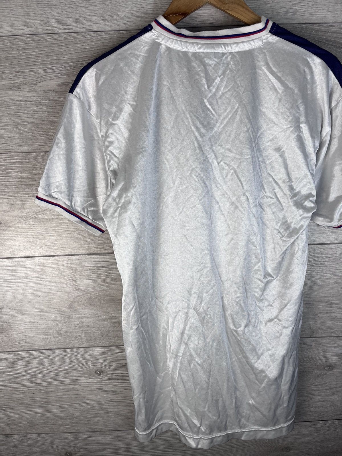 Other Mens soccer jersey Socer Drawe England size M Size US M / EU 48-50 / 2 - 14 Thumbnail