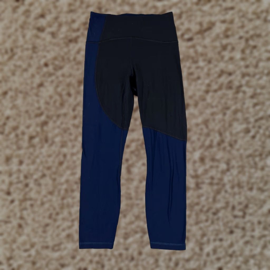 Lululemon Lululemon Pants Womens 4 Black Blue Nulu Colour Block High-Rise Crop 23" Pants Womens 4 Black Blue Nulu Colour Block High-Rise Crop 23" Size 27" / US 4 / IT 40 - 1 Thumbnail